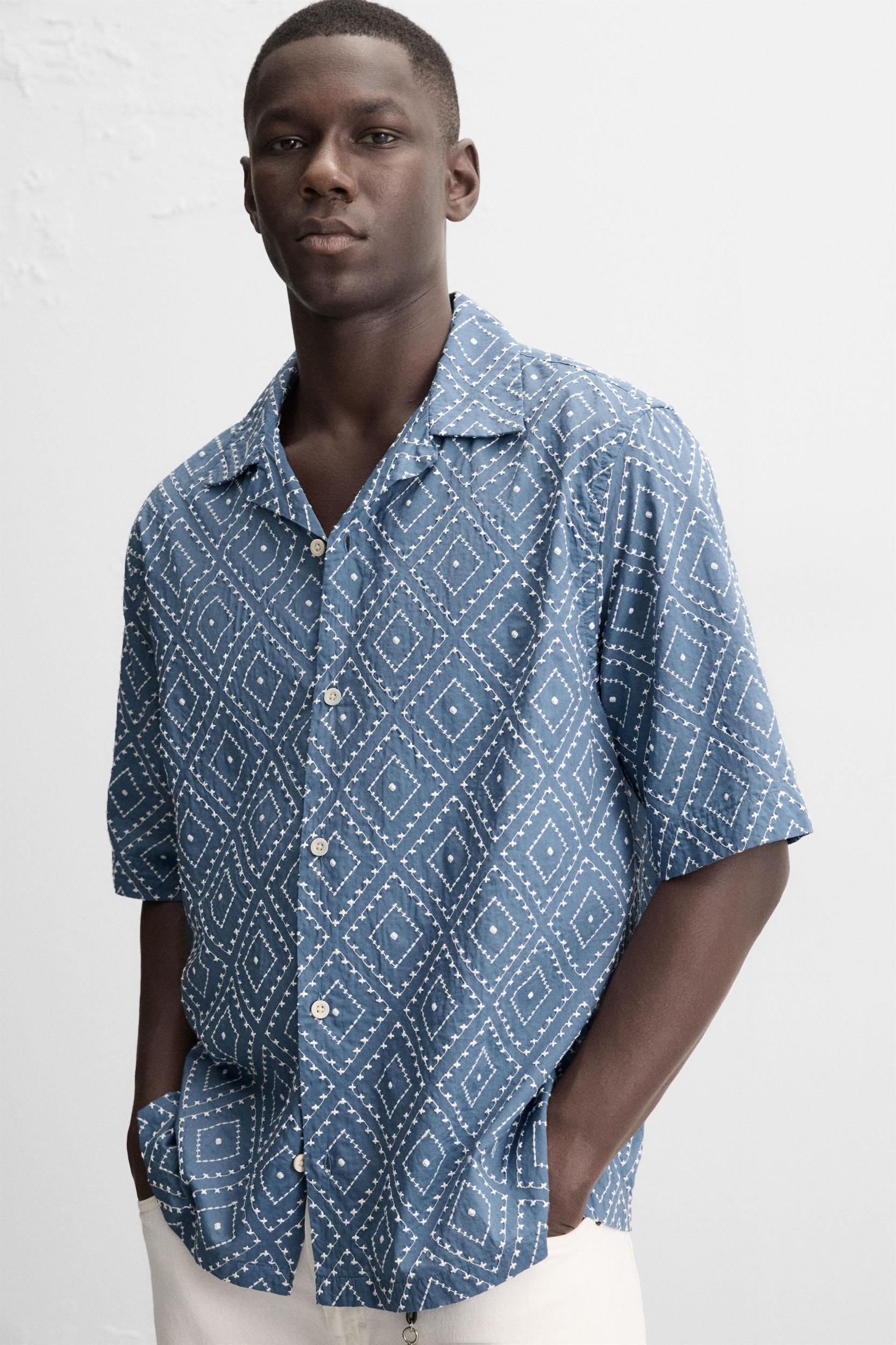 CONTRAST EMBROIDERY SHIRT Product Image