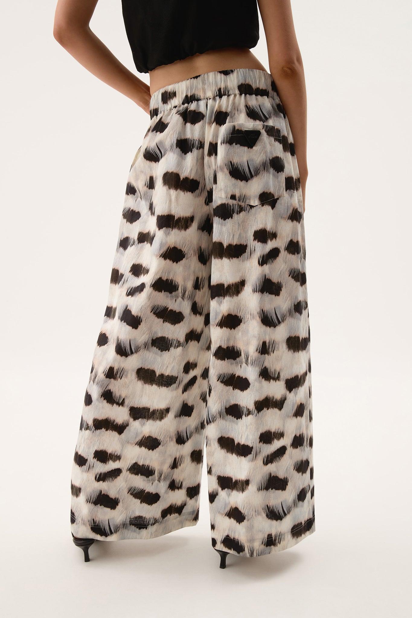 Airlie Relaxed Pants Product Image