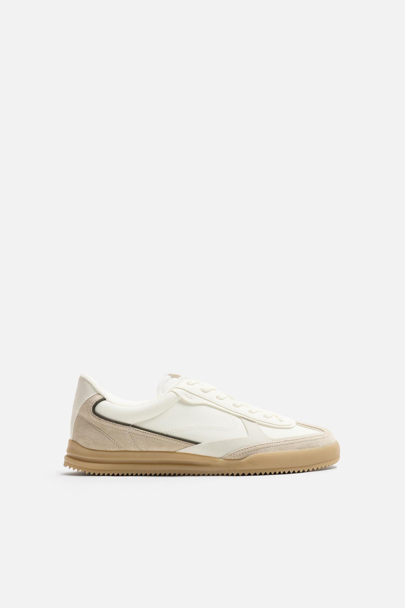 RETRO STYLE SNEAKERS Product Image