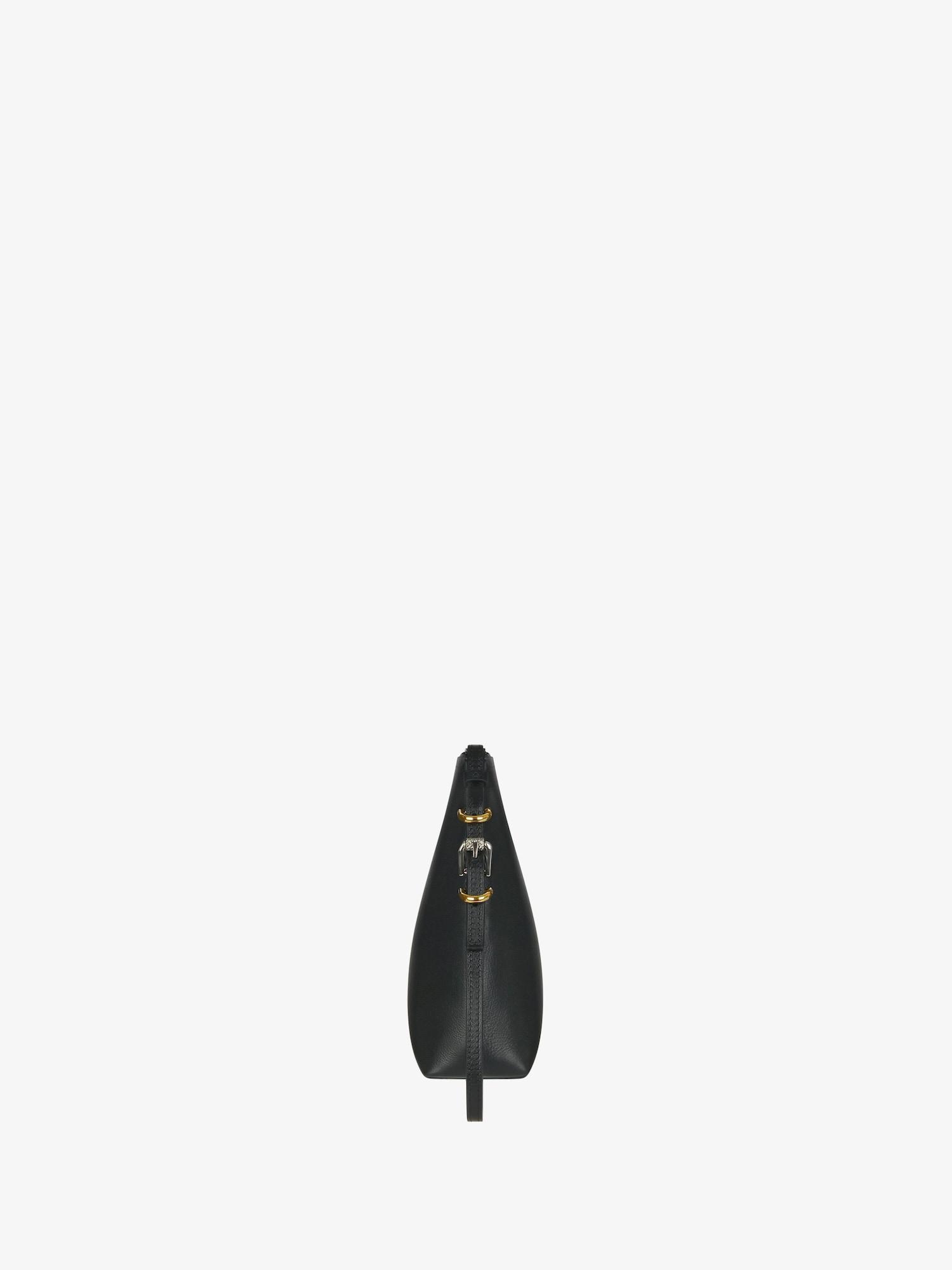 Voyou pouch in leather Product Image