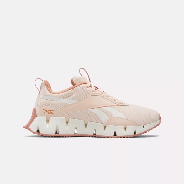 Women's Zig Dynamica STR Shoes in White Product Image