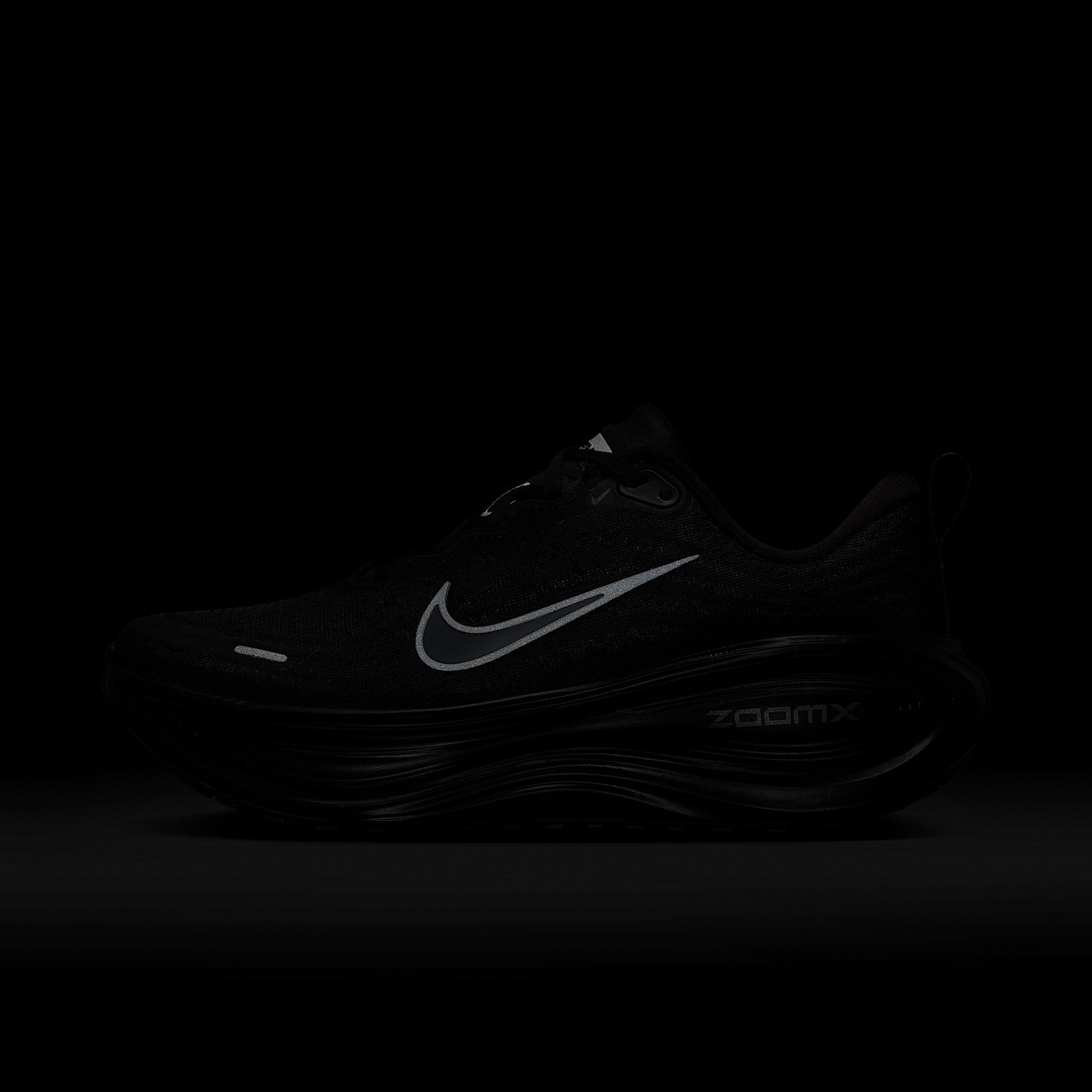 Nike Vomero Plus Women's Road Running Shoes Product Image