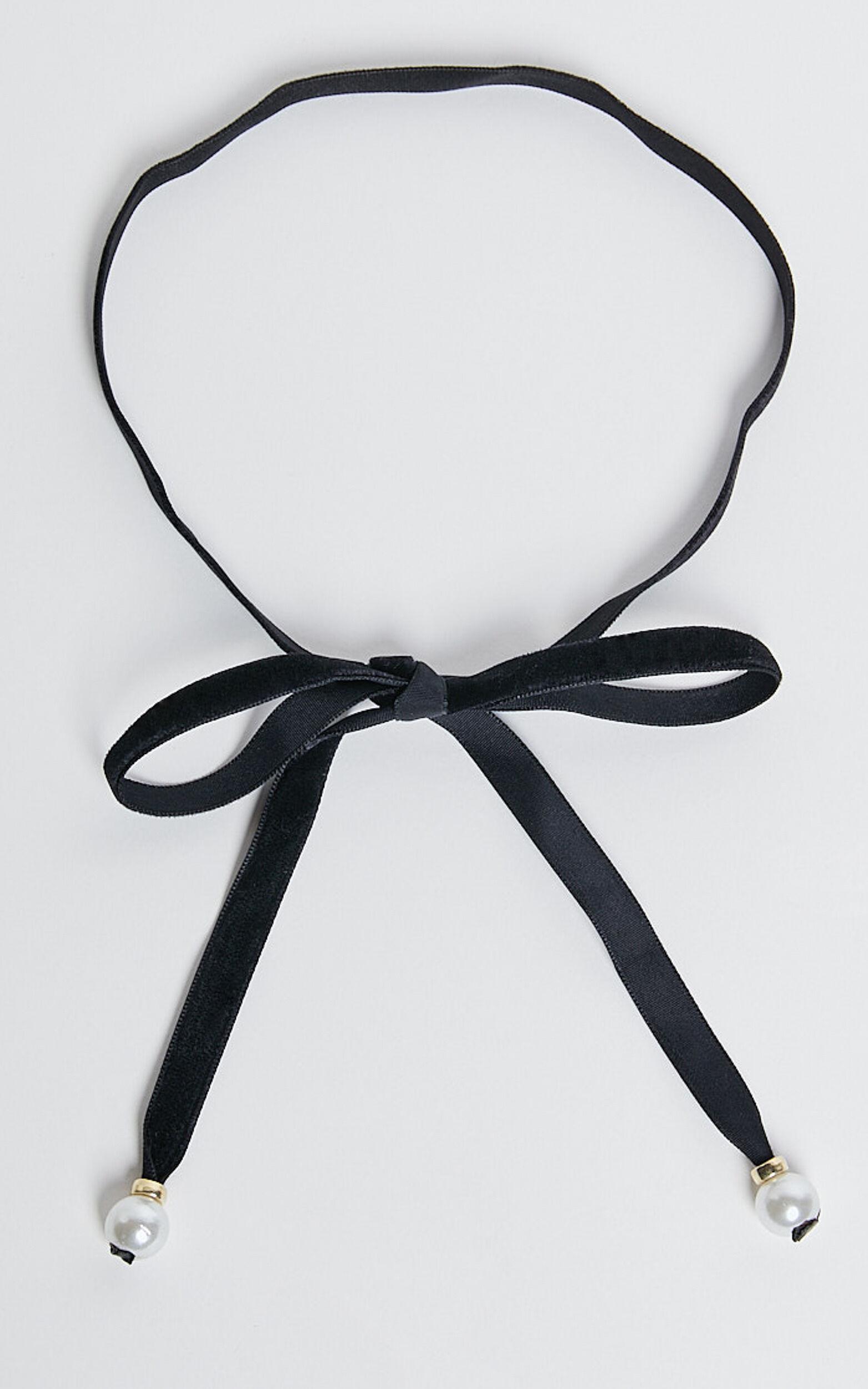 Lovell Necklace - Velvet Pearl Pendant Tie Necklace in Black Product Image