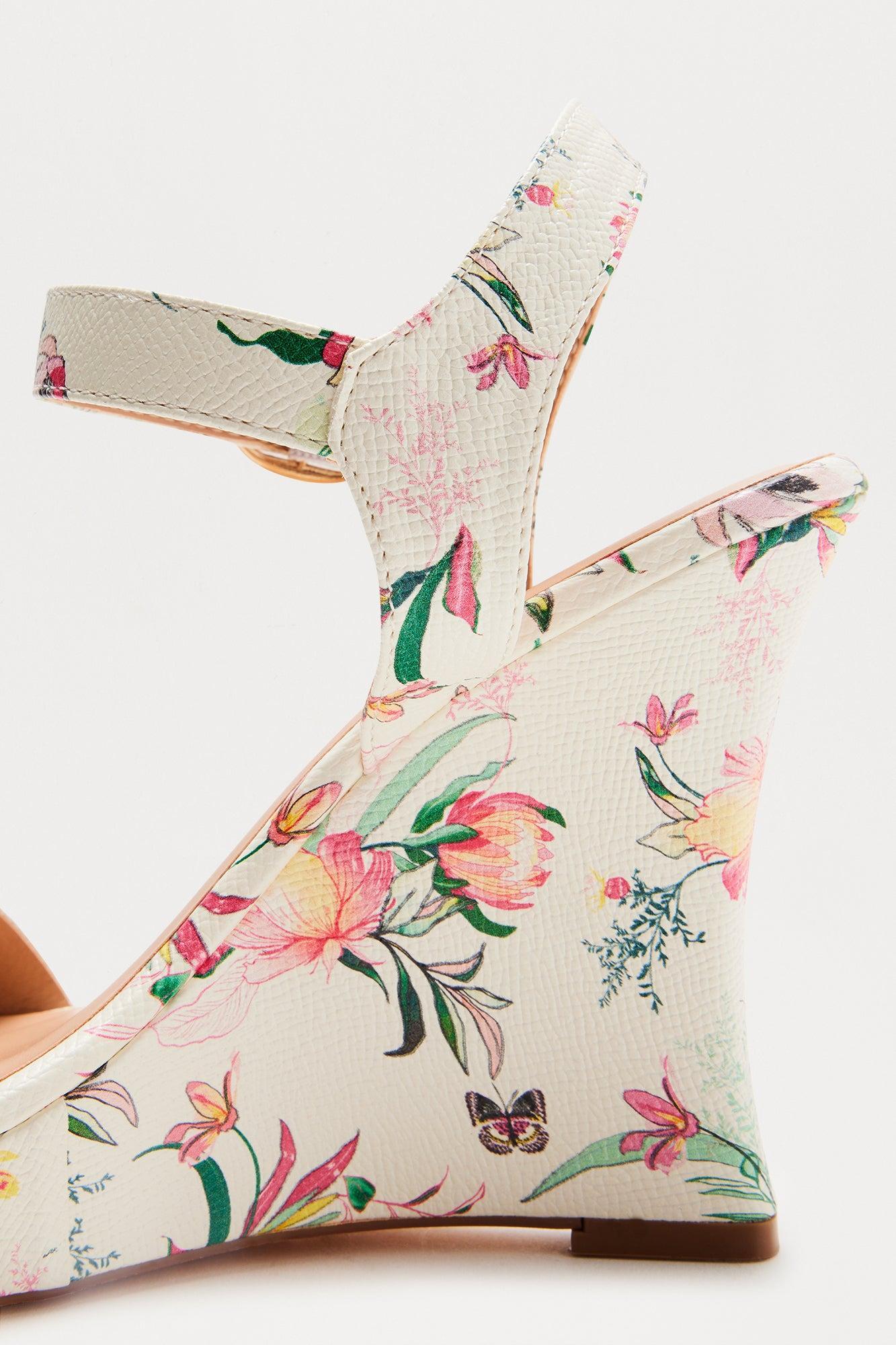 Daily Faux Leather Ankle Strap Wedges - White/combo Product Image