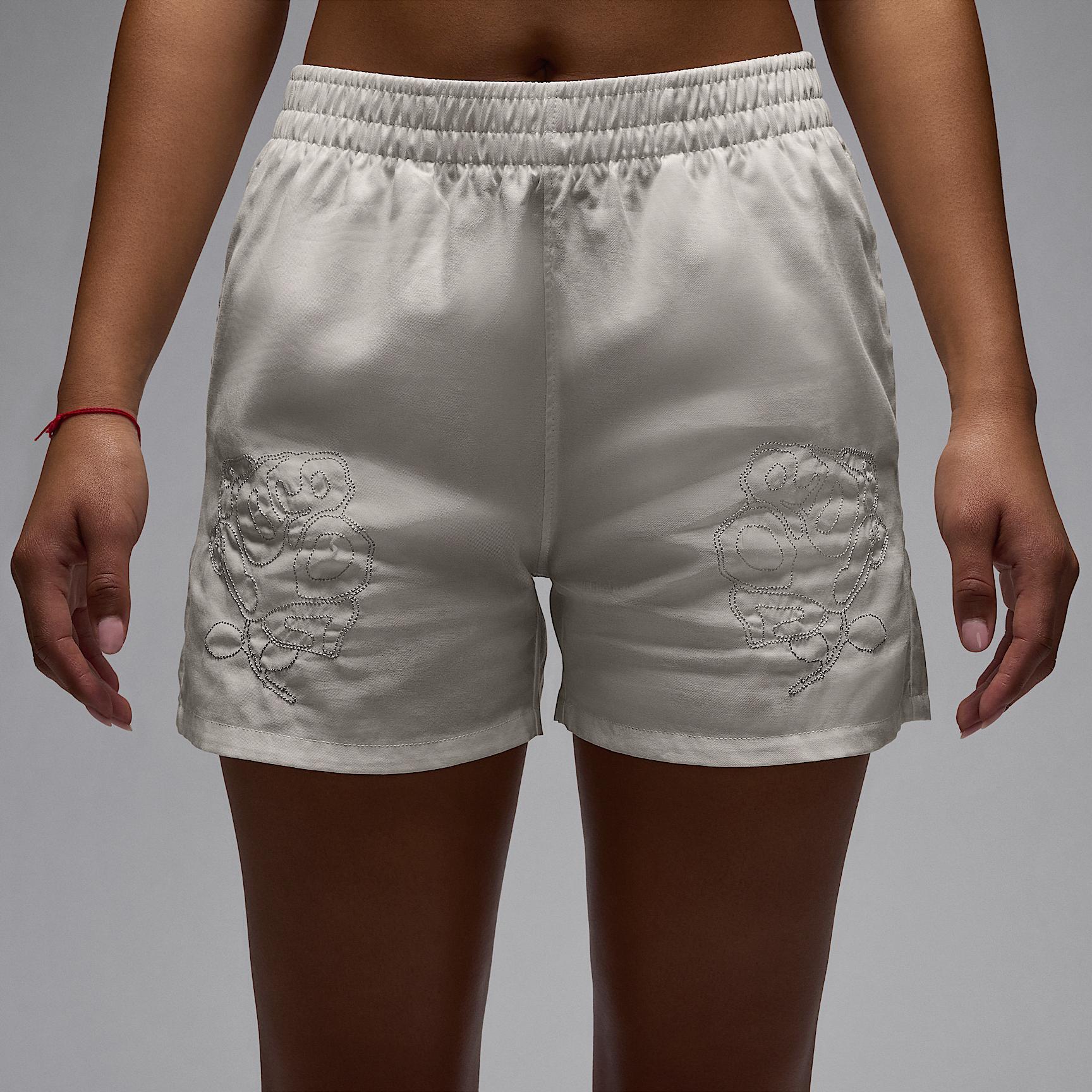 Jordan Women's Woven Shorts Product Image