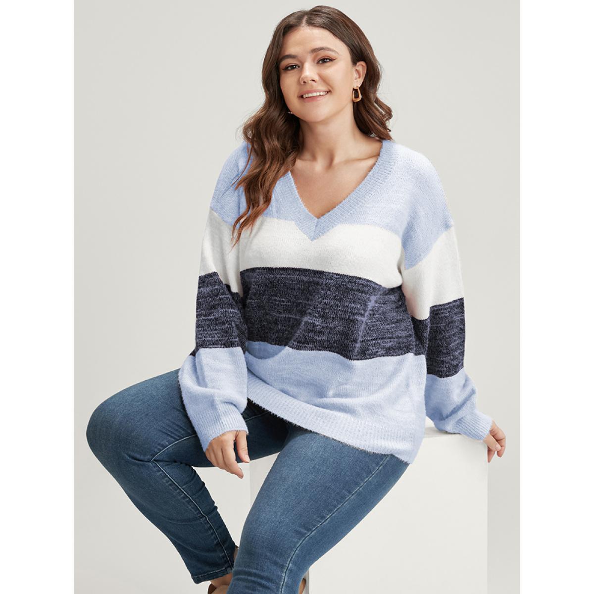 Plus Size Colorblock Contrast Super Soft Plush Knit V Neck Pullover LightBlue Women Elegant Loose Long Sleeve V-neck Dailywear Pullovers BloomChic 10/M Product Image