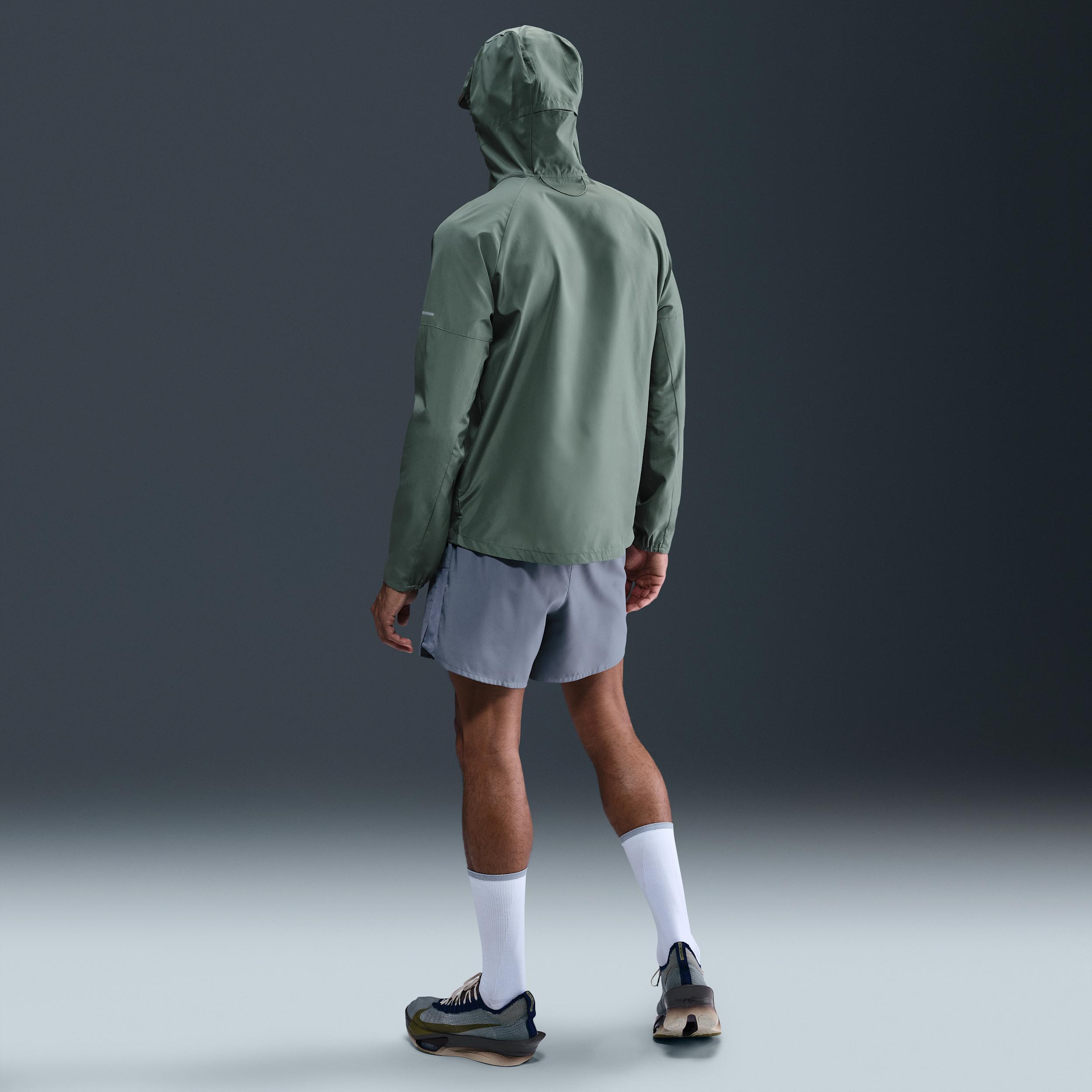 Nike Men's Miler Repel Running Jacket Product Image