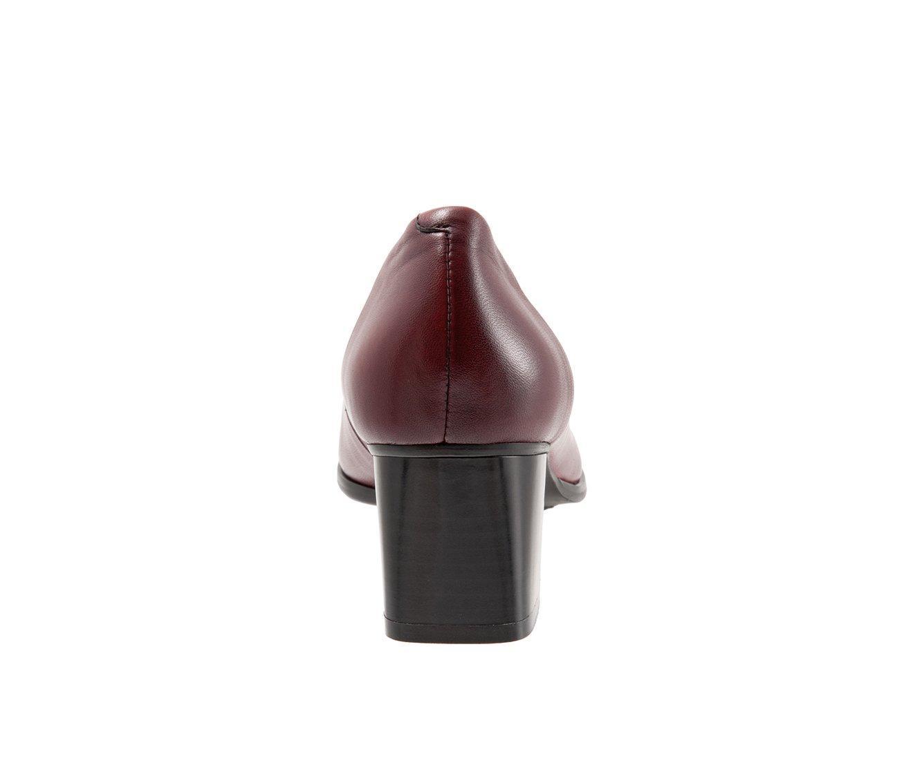 Women's Trotters Quincy Pumps Product Image