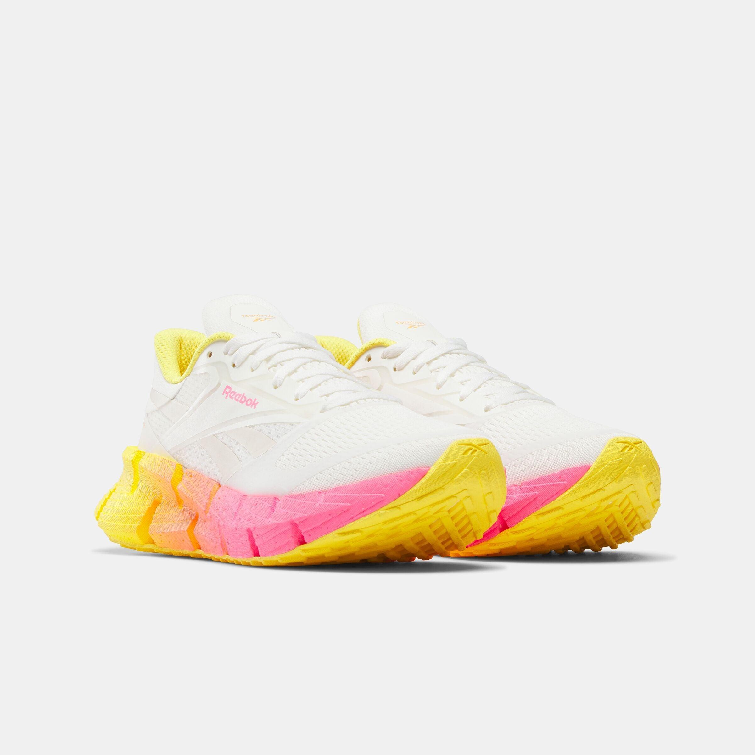 Women's FloatZig 1 Shoes Product Image
