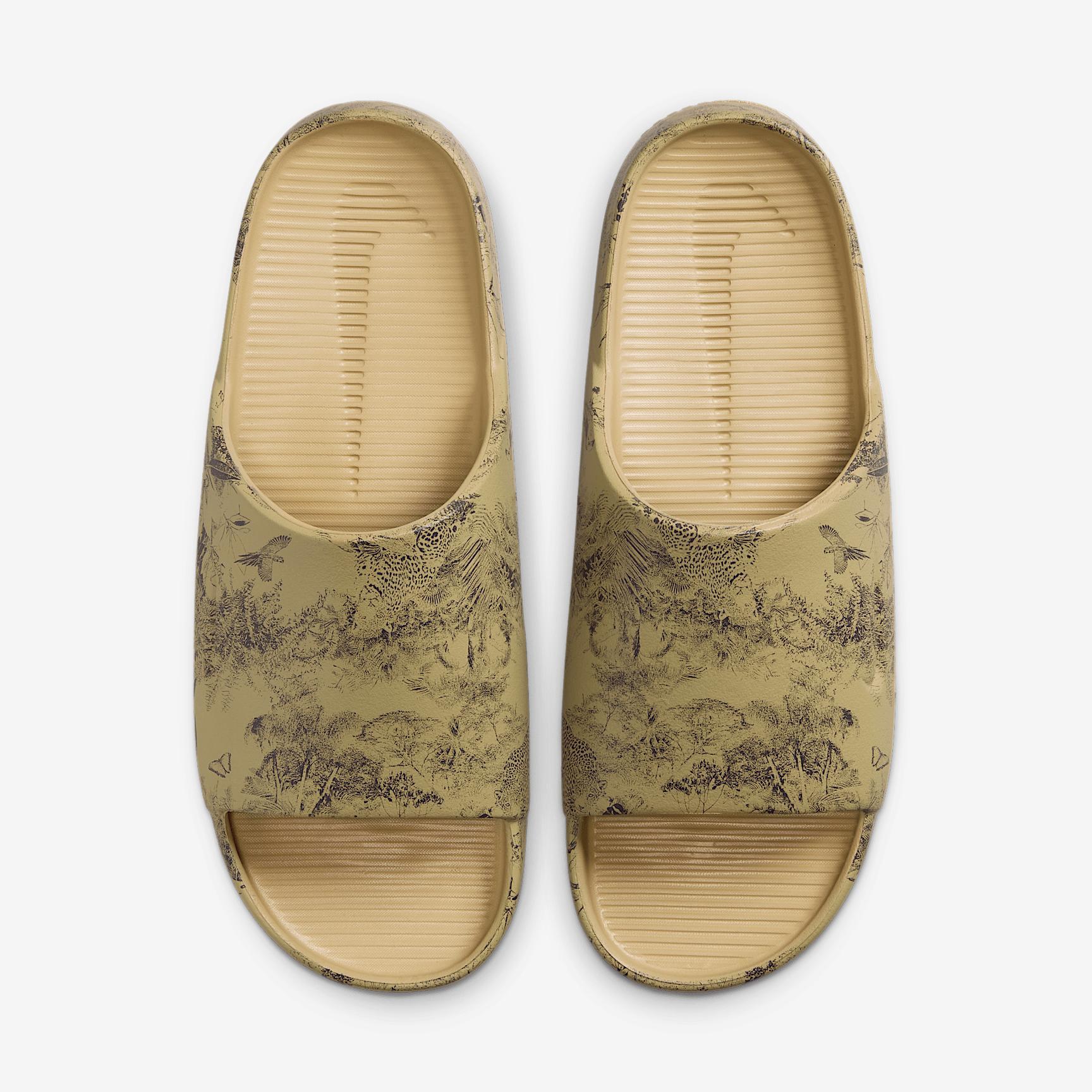 Nike Calm Printed Men's Slides Product Image