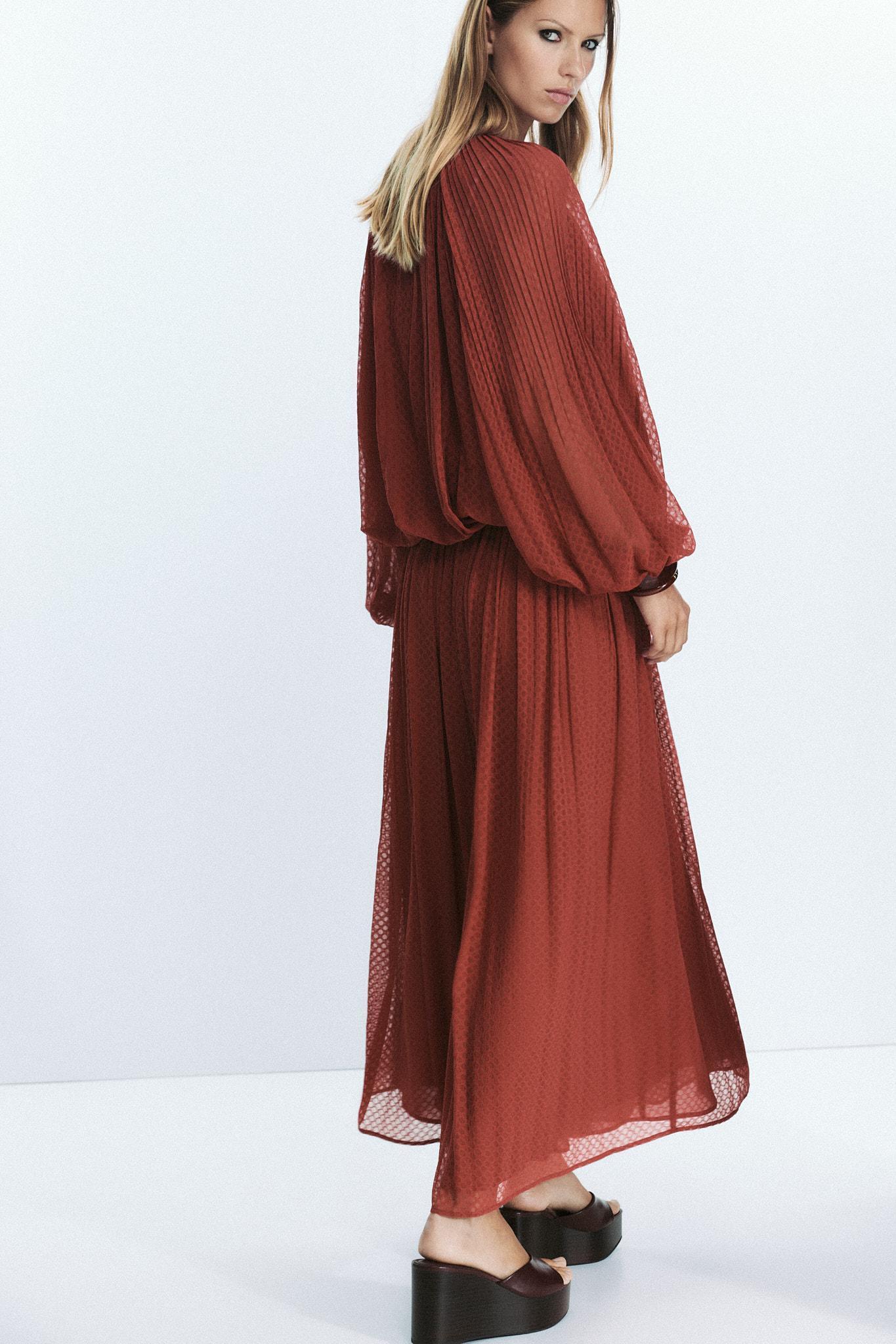 BELTED PLEATED MIDI SKIRT Product Image