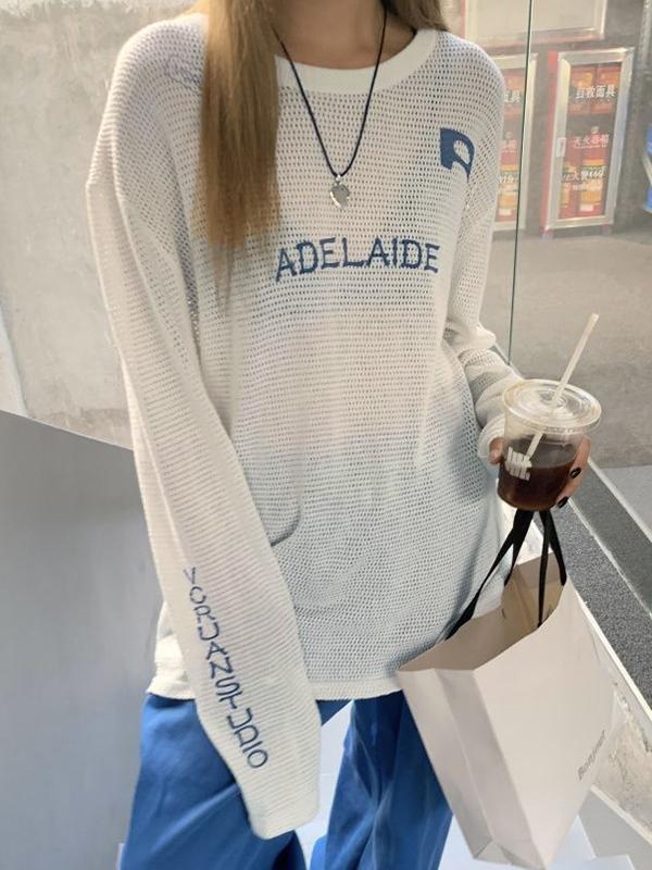 Letter Print Cutout Baggy Long Sleeve Knit Product Image