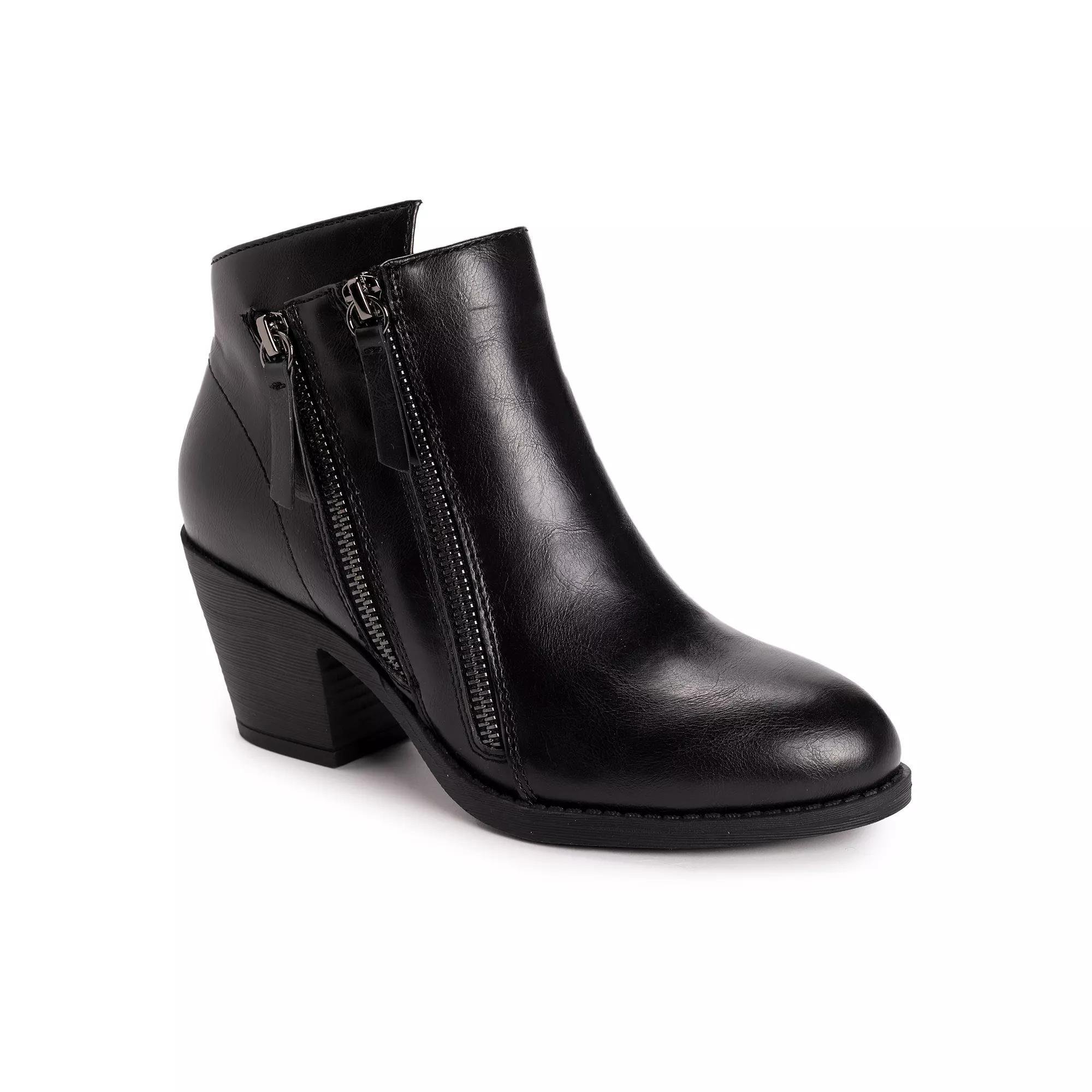 MUK LUKS Yellowstone Yardley Womens Boots Product Image
