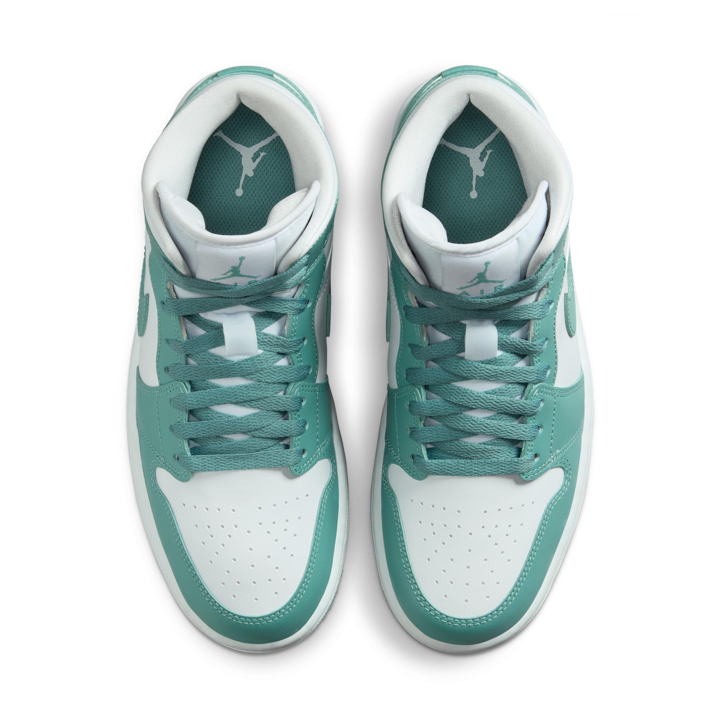 Air Jordan 1 Mid Women's Shoes Product Image