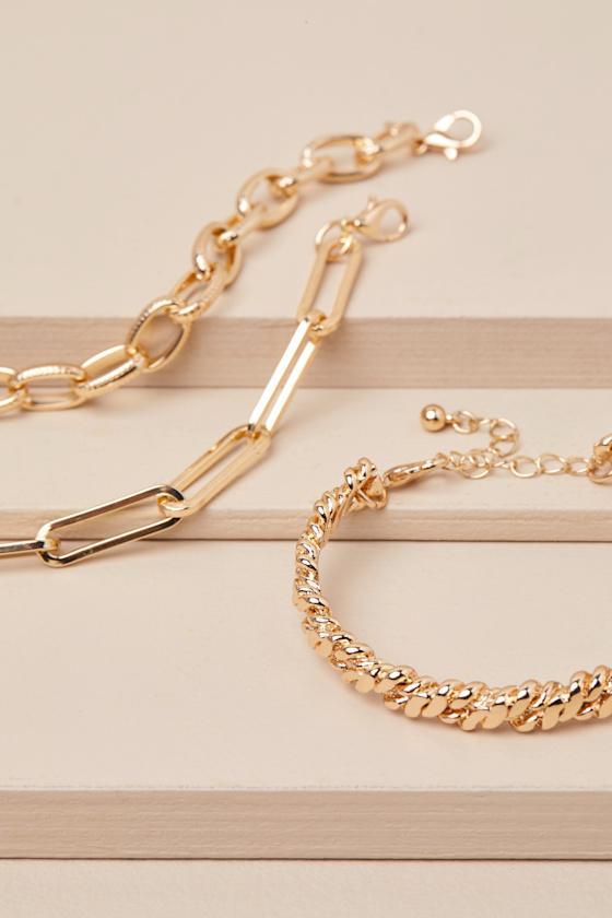 Louhi Gold Chain Link Three-Piece Bracelet Set Product Image