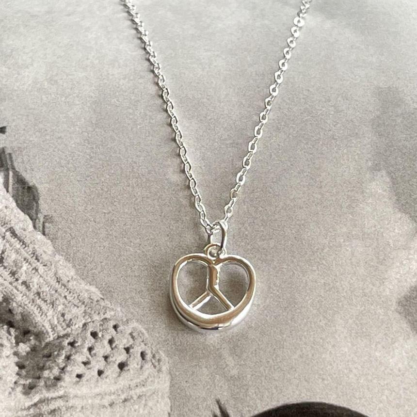 Pretzel Necklace Product Image