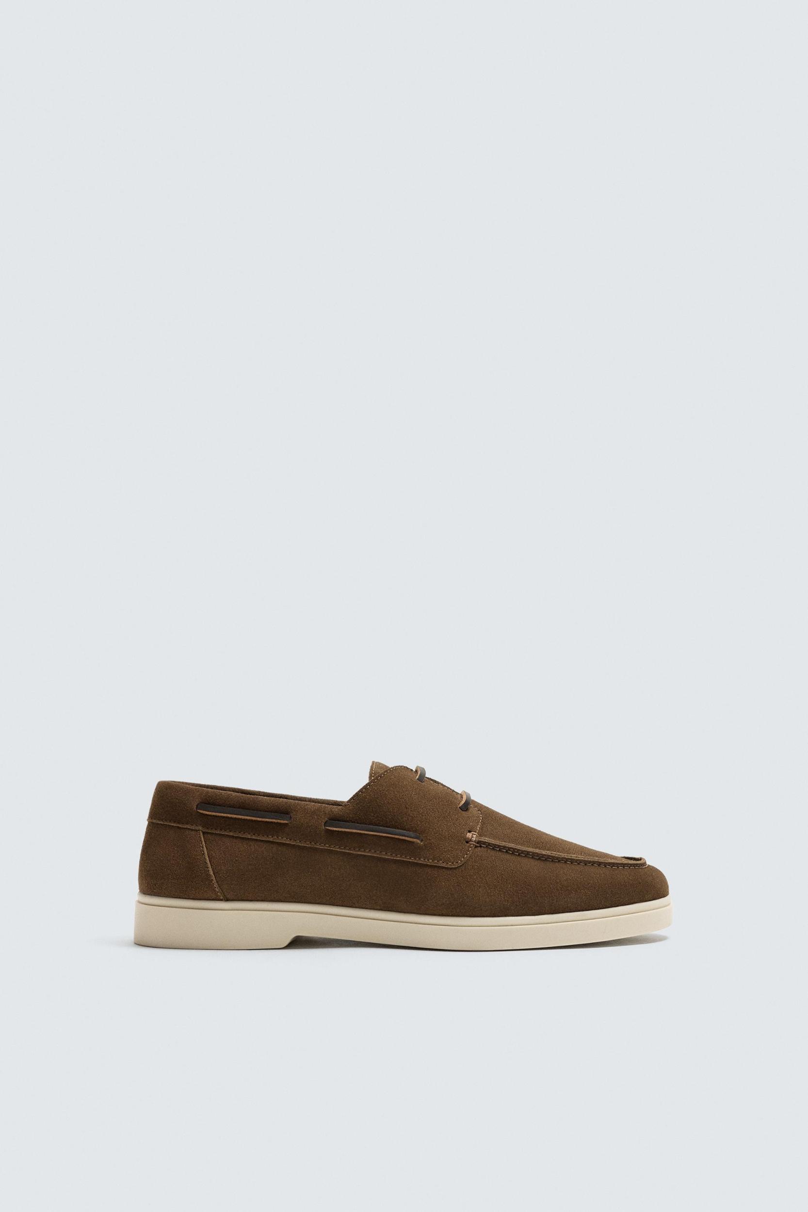CASUAL LEATHER BOAT SHOES Product Image