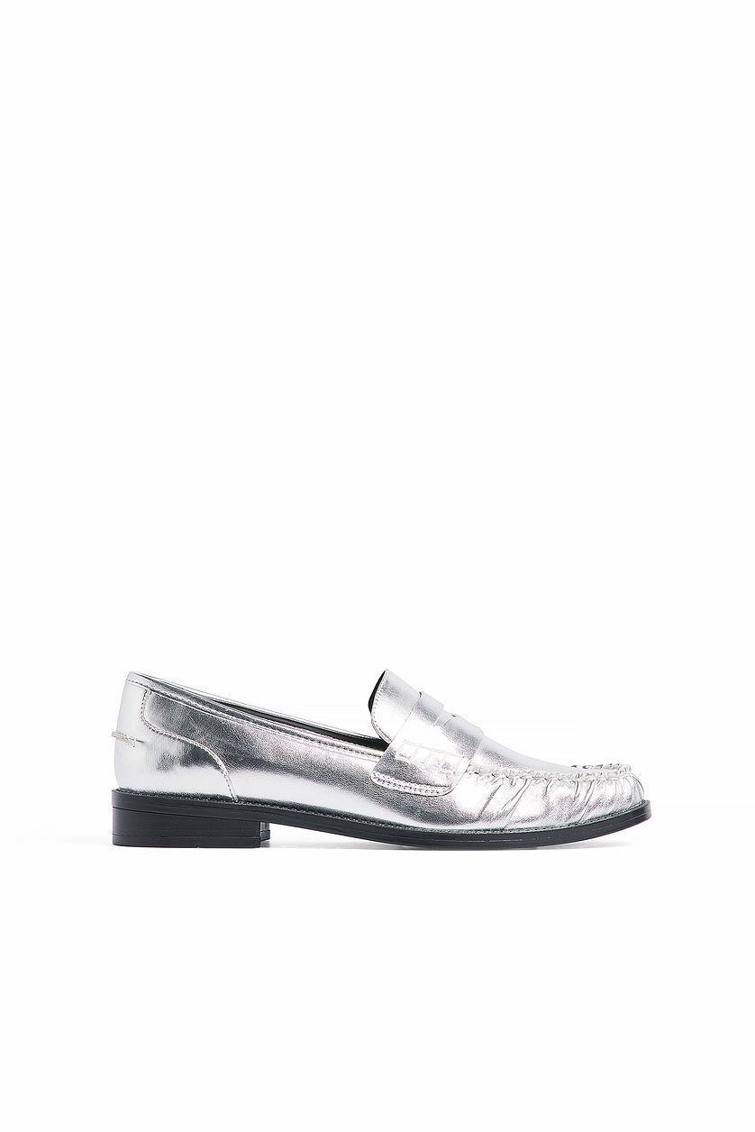 Retro Look Loafers Product Image