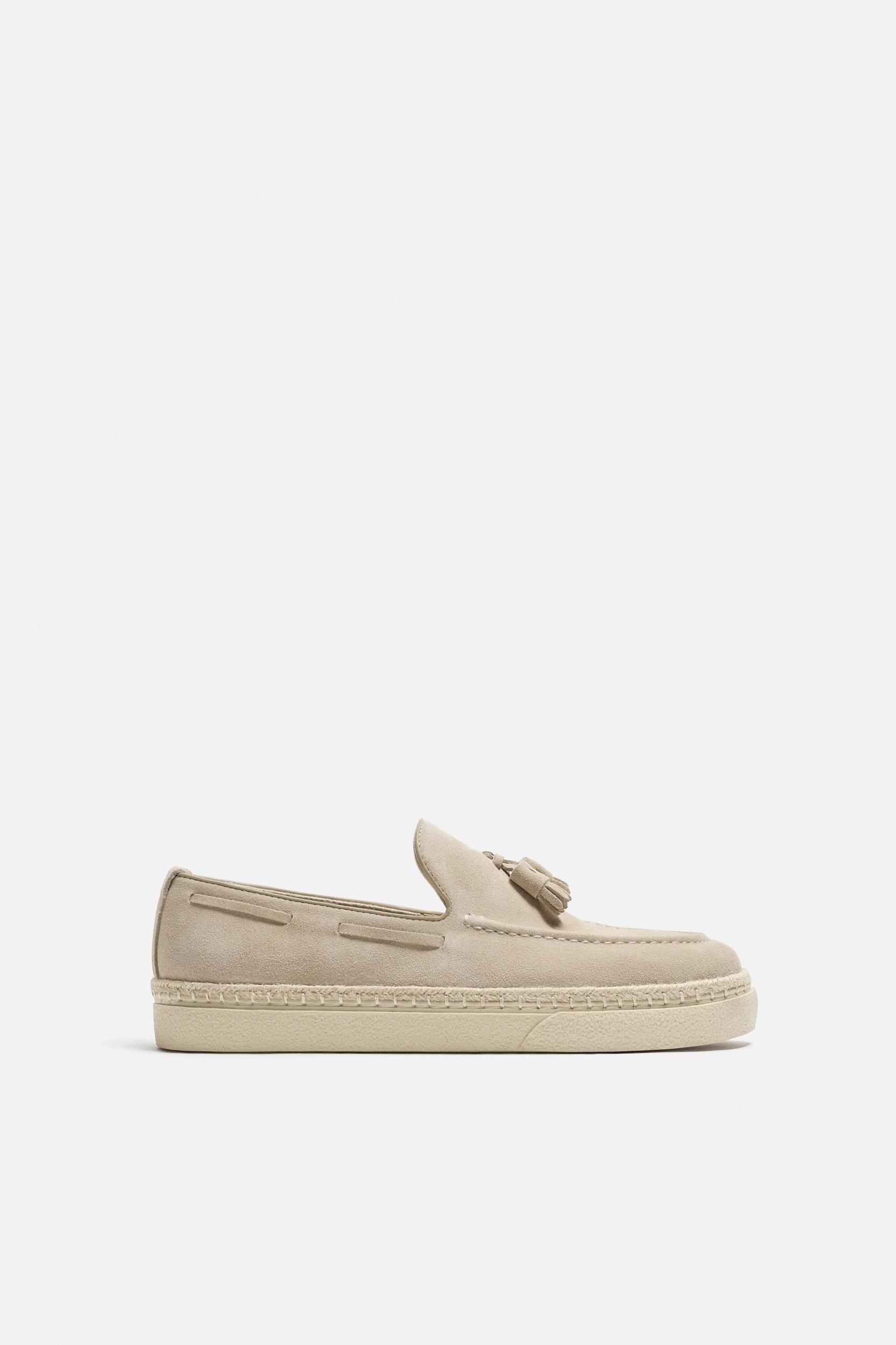 CASUAL LEATHER LOAFERS Product Image
