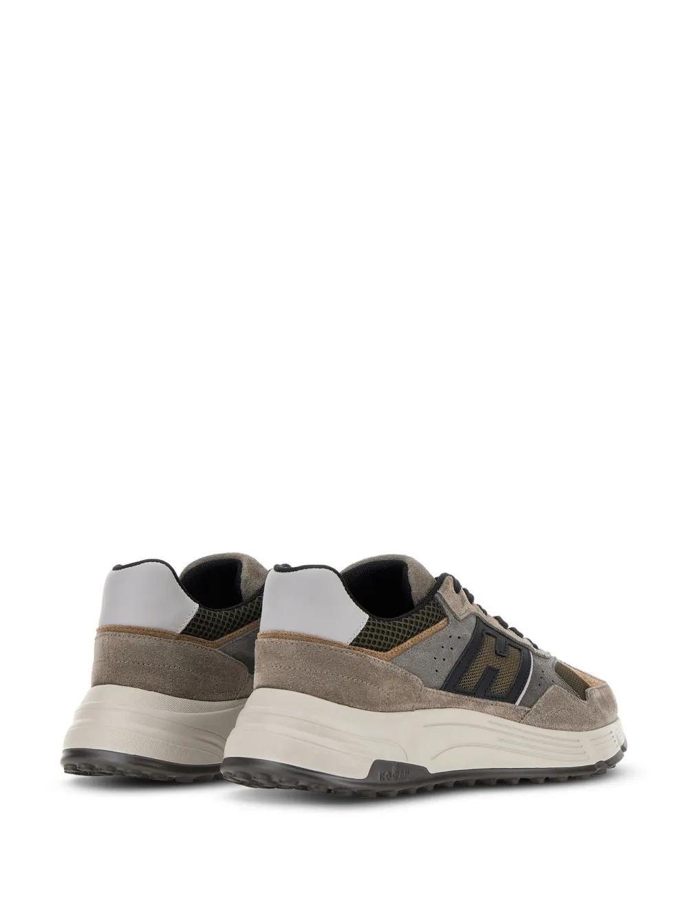 Hyperlight low-top sneakers Product Image