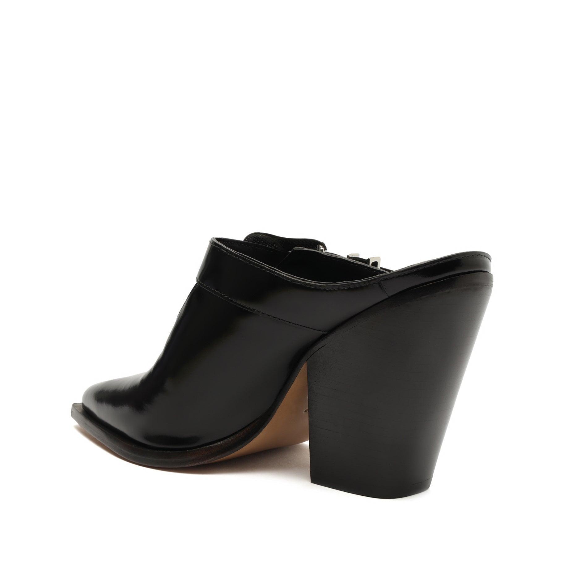 Jeane Casual Leather Pump Product Image