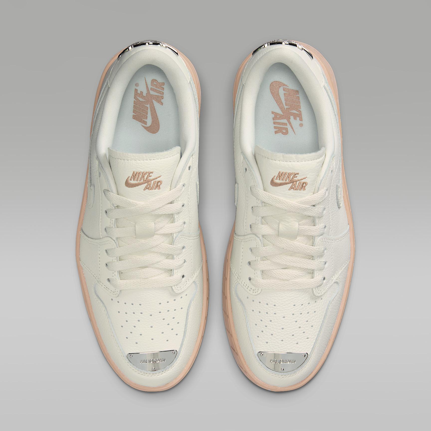 Women's Air Jordan 1 Brooklyn Low Shoes Product Image