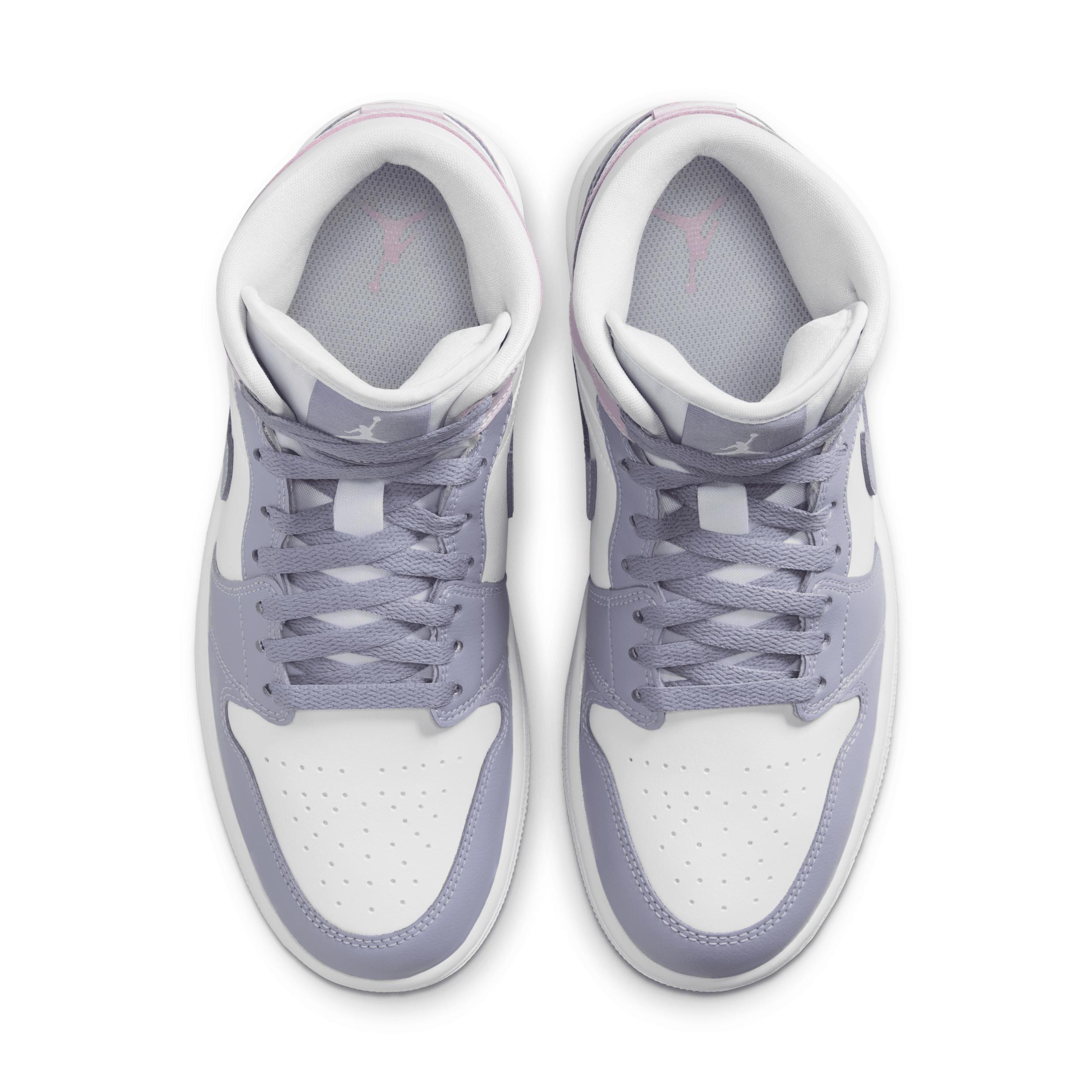 Women's Air Jordan 1 Mid Shoes Product Image