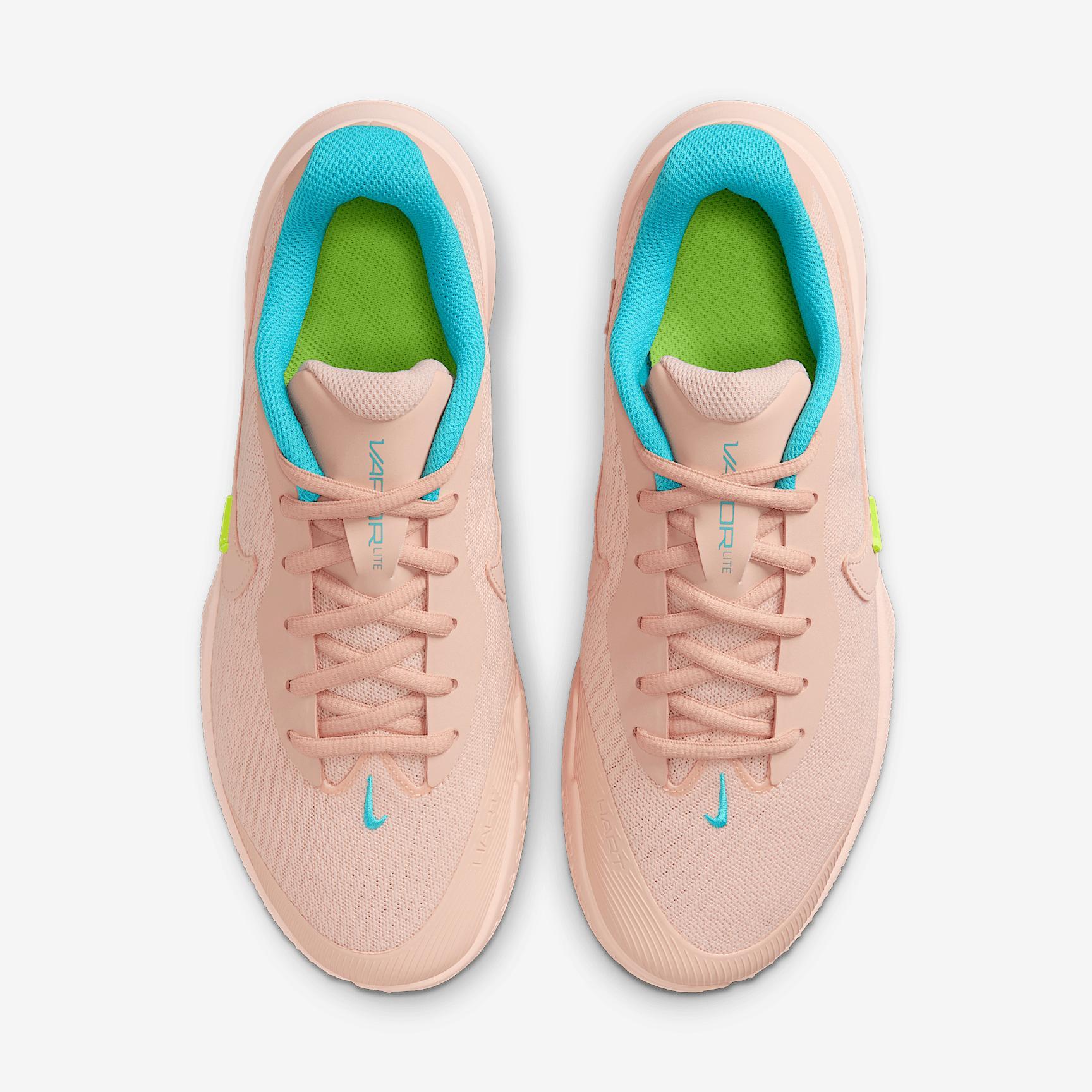 Nike Vapor Lite 3 Women's Hard Court Tennis Shoes Product Image