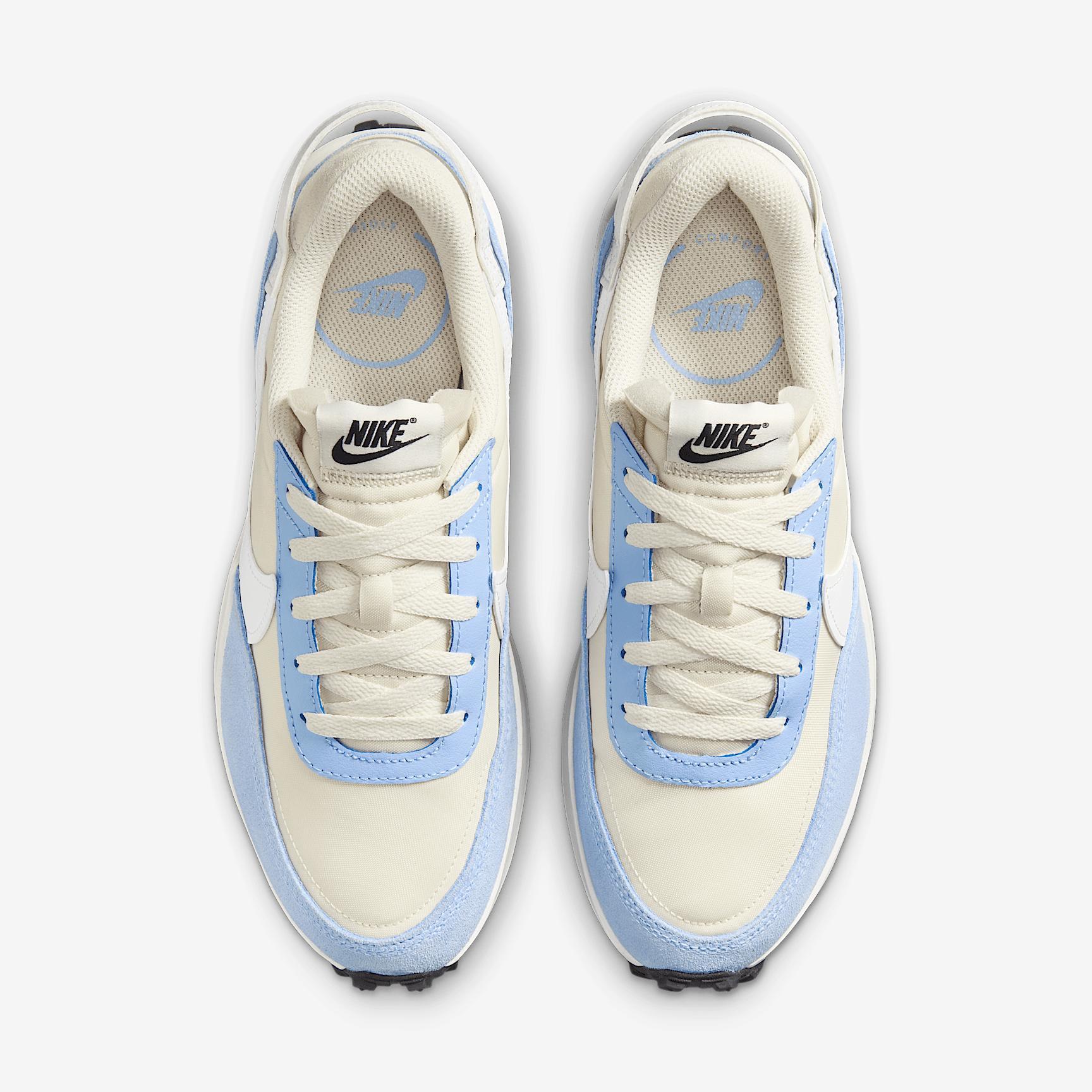Nike Waffle Debut Women's Shoes Product Image