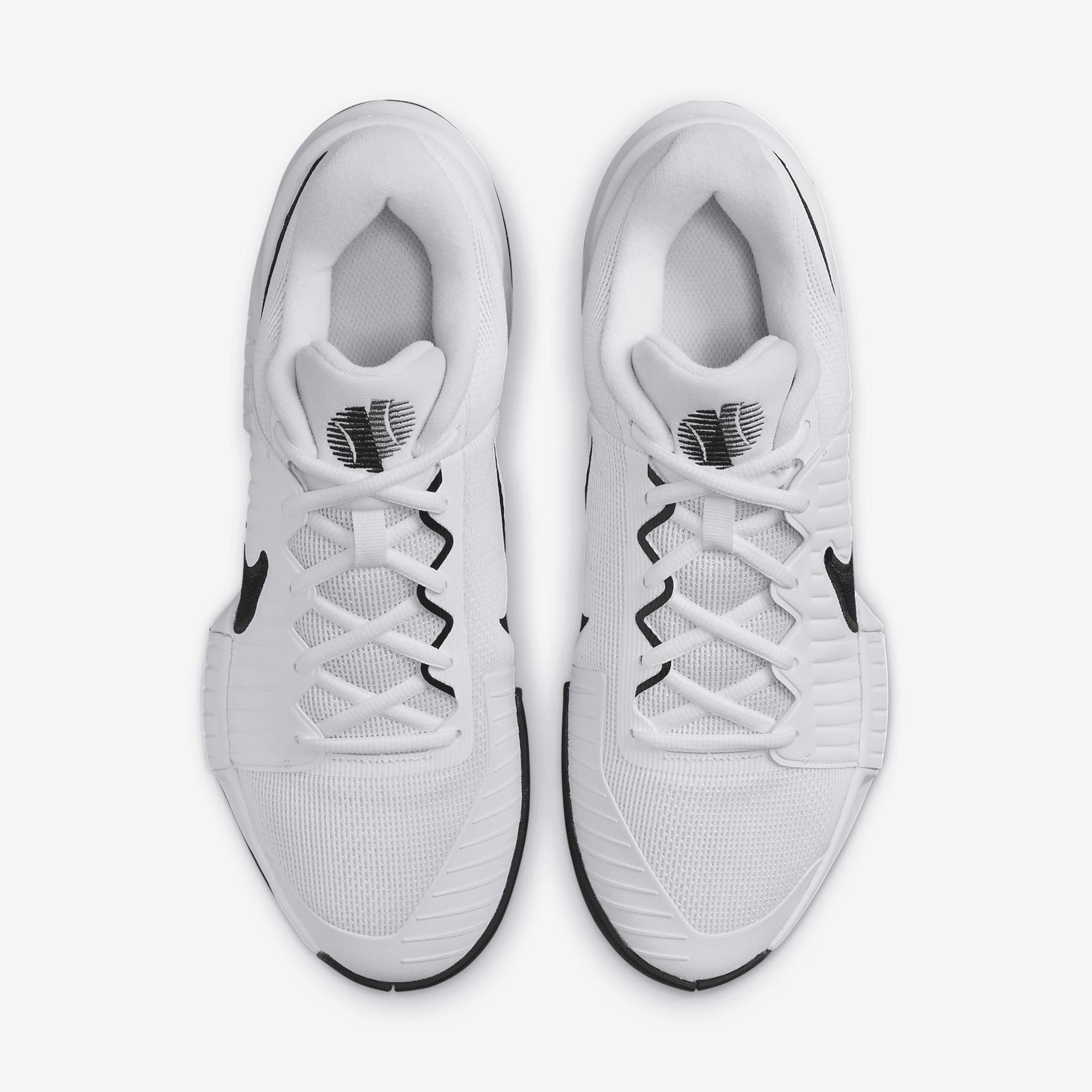 Nike Men's GP Challenge Pro Hard Court Tennis Shoes Product Image