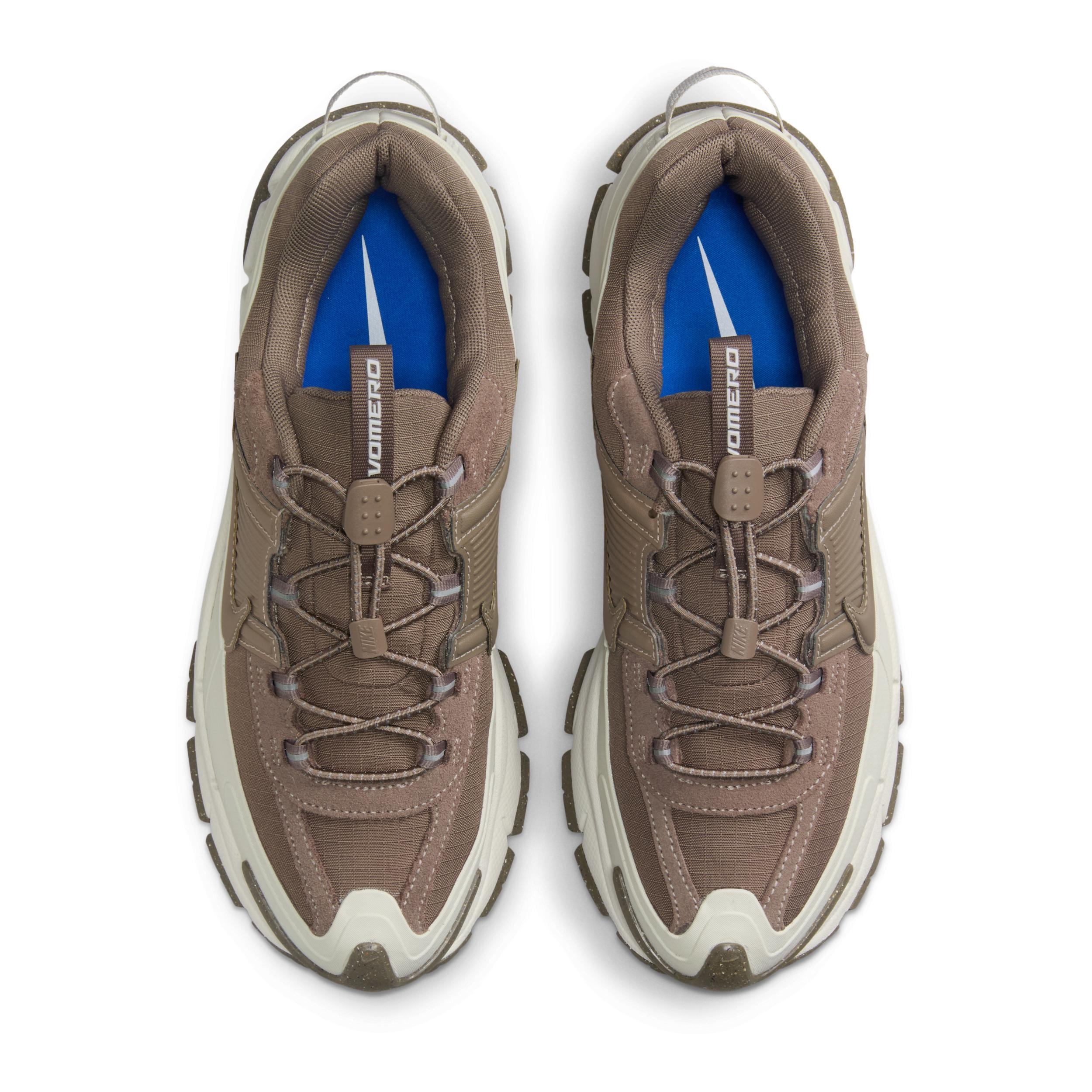 Nike Women's Zoom Vomero Roam Winterized Shoes Product Image