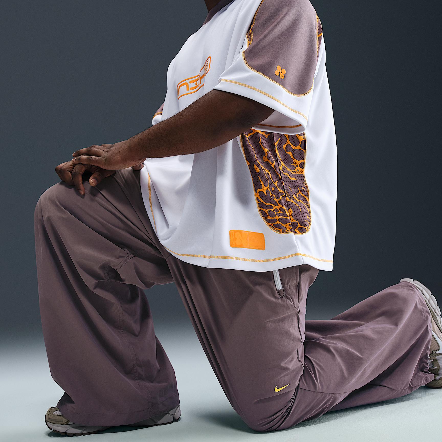 Nike Men's Project F.R.O.G. Parachute Pants Product Image