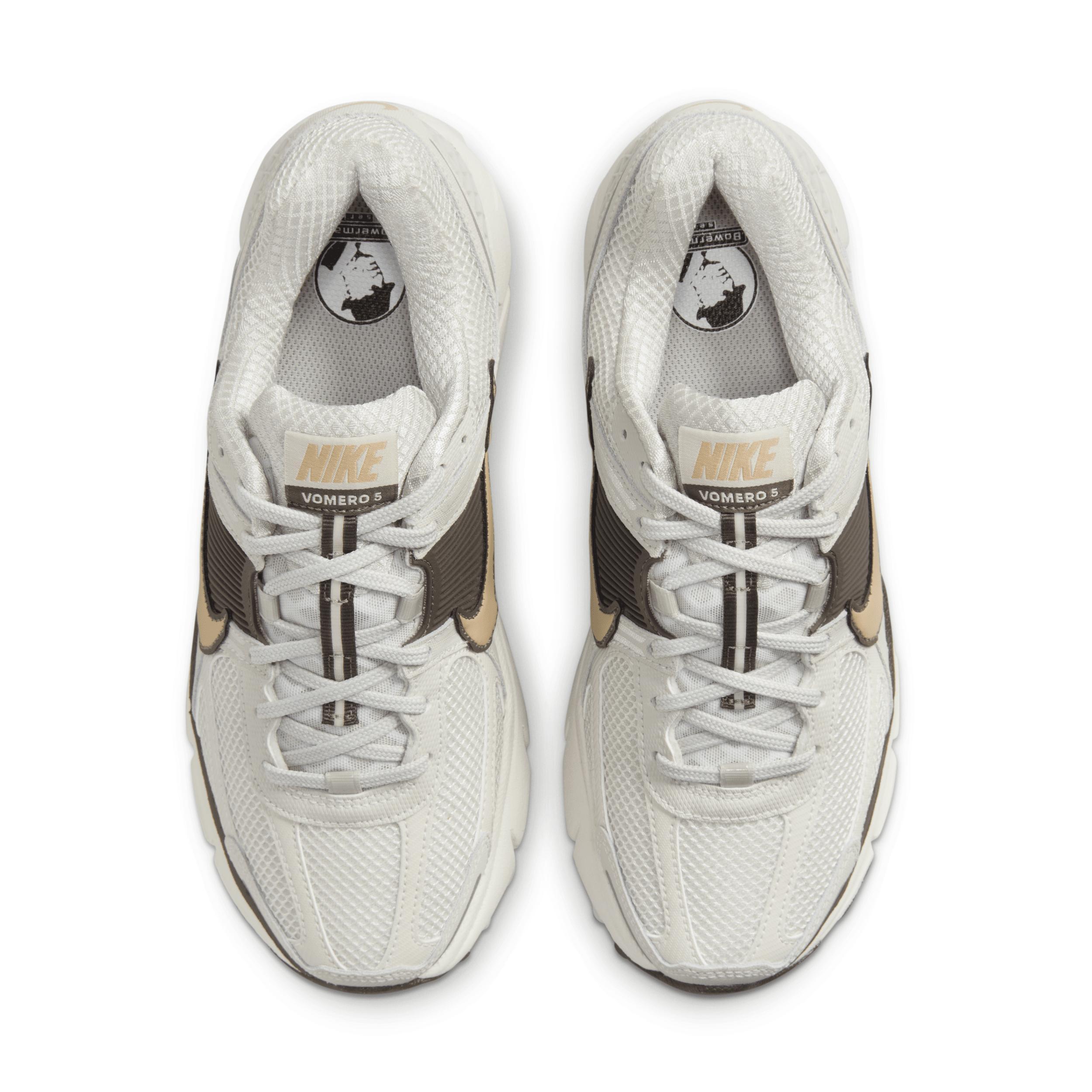 Womens Nike Zoom Vomero 5 Casual Shoes Product Image