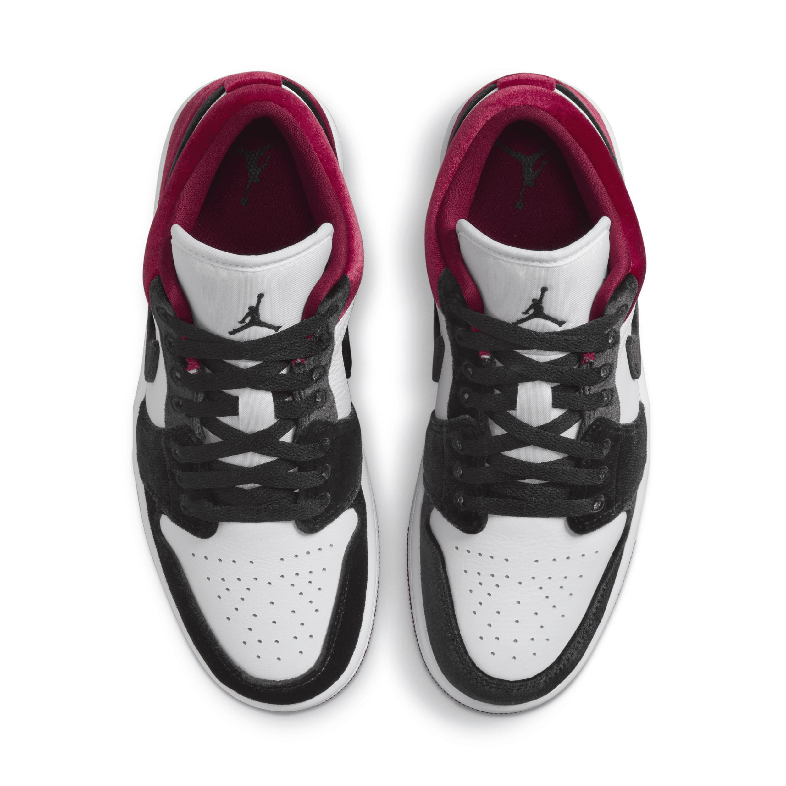 Jordan Womens Air 1 Low SE Casual Shoes Product Image