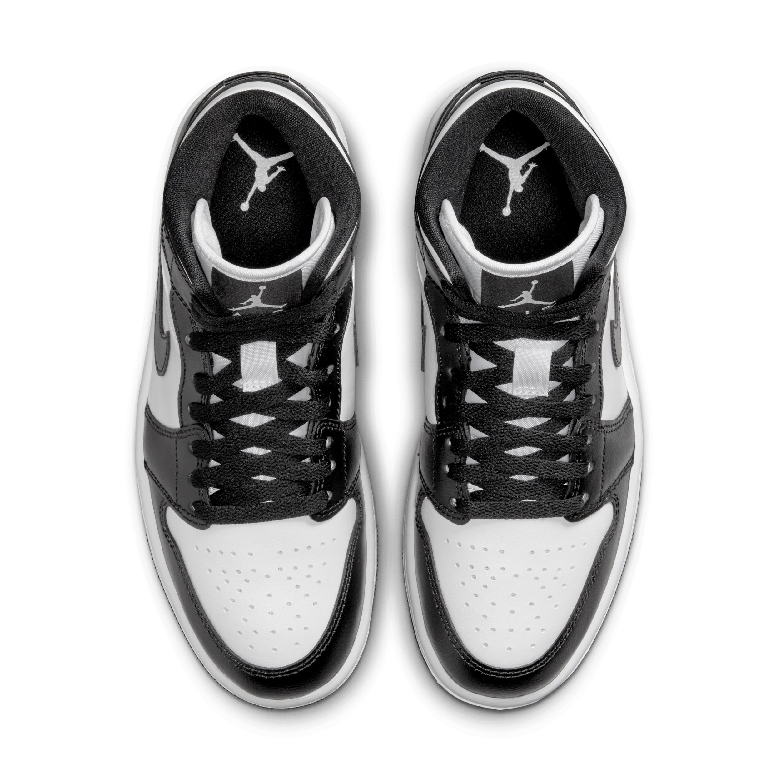 Women's Air Jordan 1 Mid Shoes Product Image