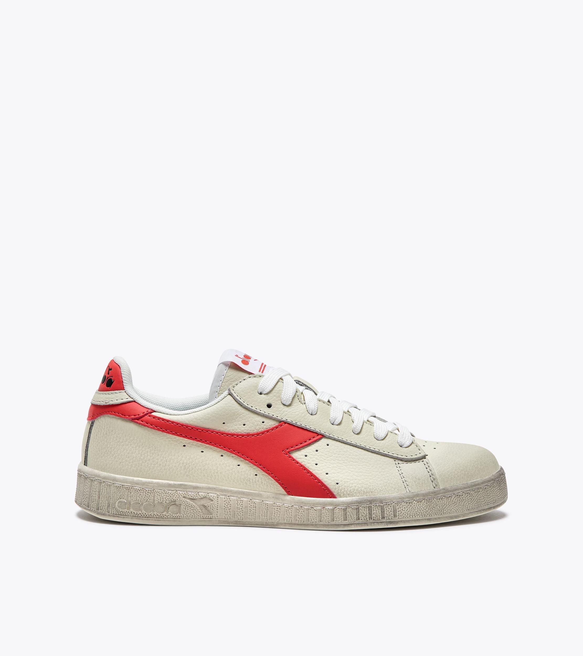 GAME L LOW FLUO WAXED Product Image