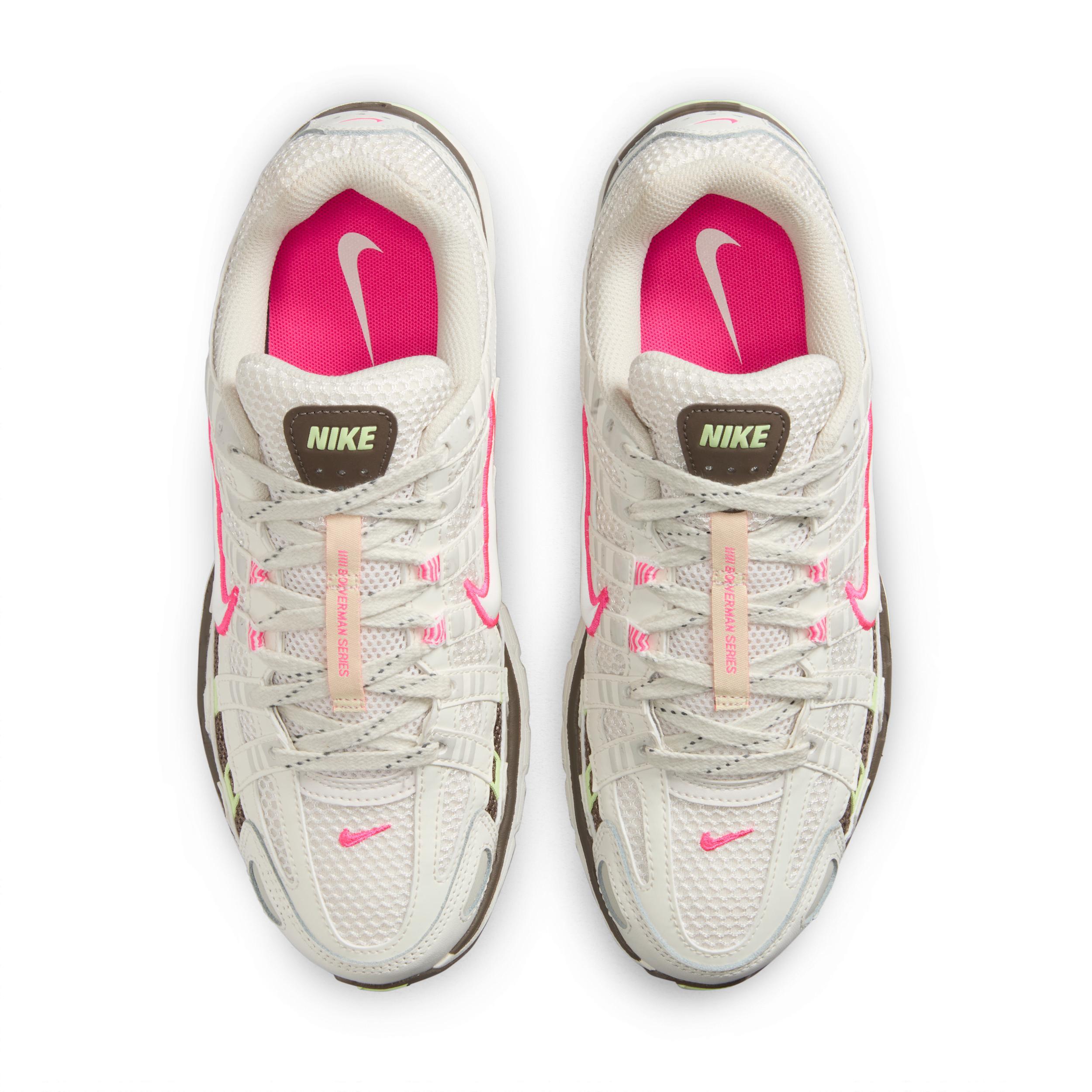 Nike Women's P-000 Shoes Product Image