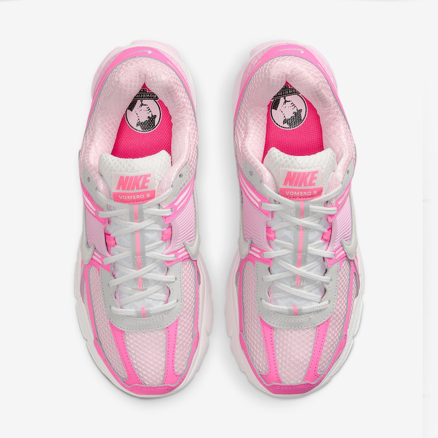 Nike Women's Zoom Vomero 5 Shoes Product Image