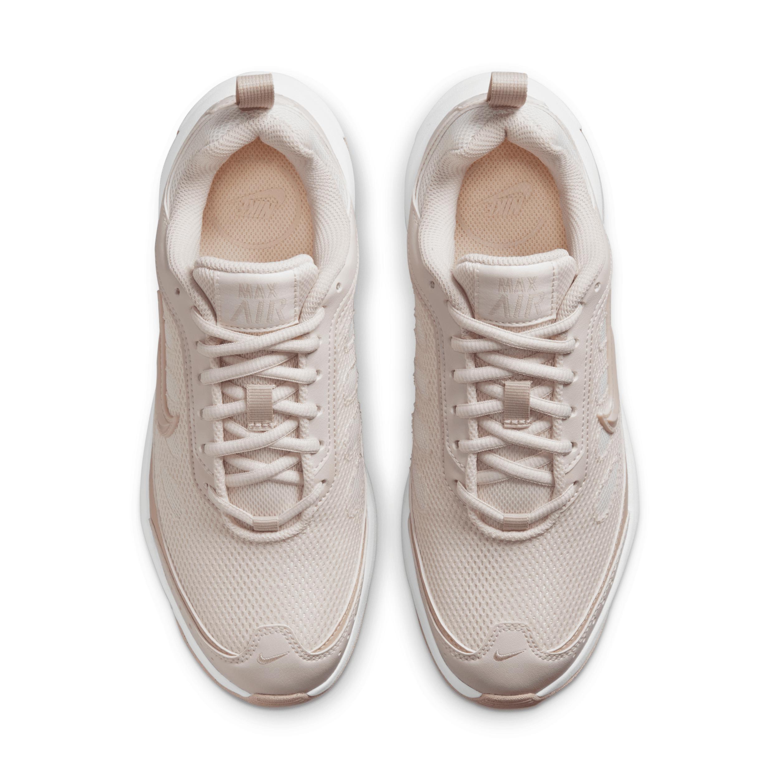 Nike Women's Air Max AP Shoes Product Image