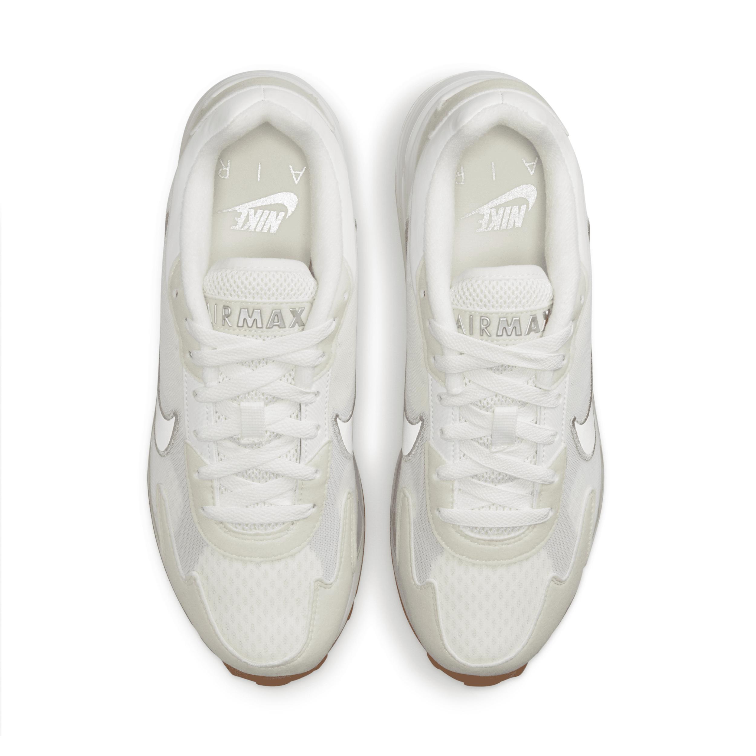 Nike Air Max Solo Women's Shoes Product Image
