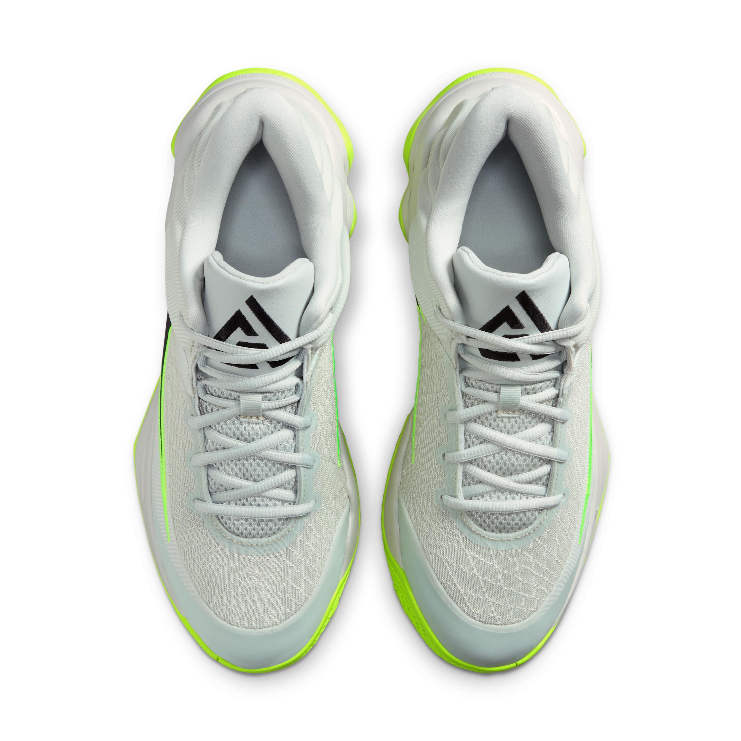 Giannis Immortality 4 Basketball Shoes Product Image