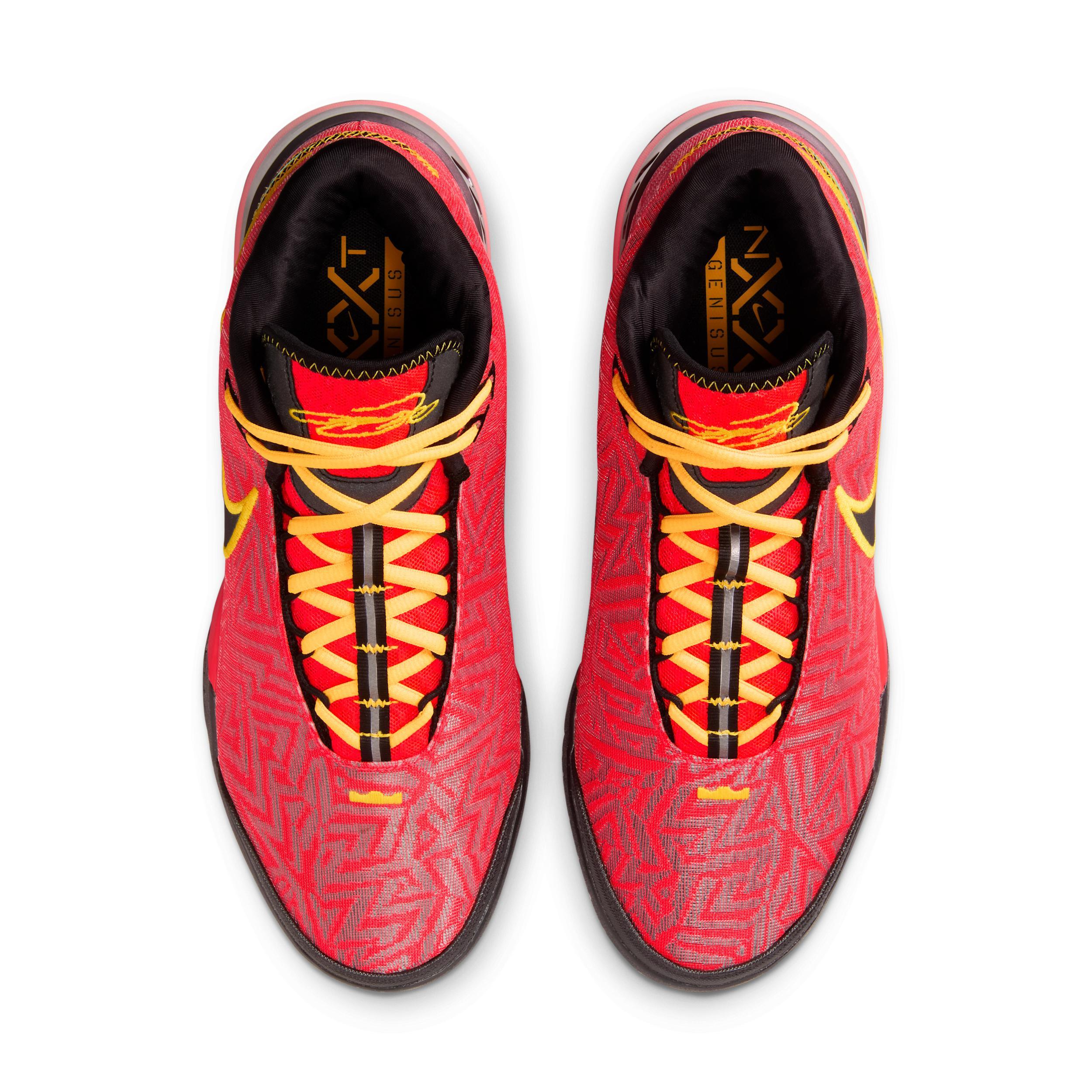 Nike Men's LeBron NXXT Genisus Basketball Shoes Product Image