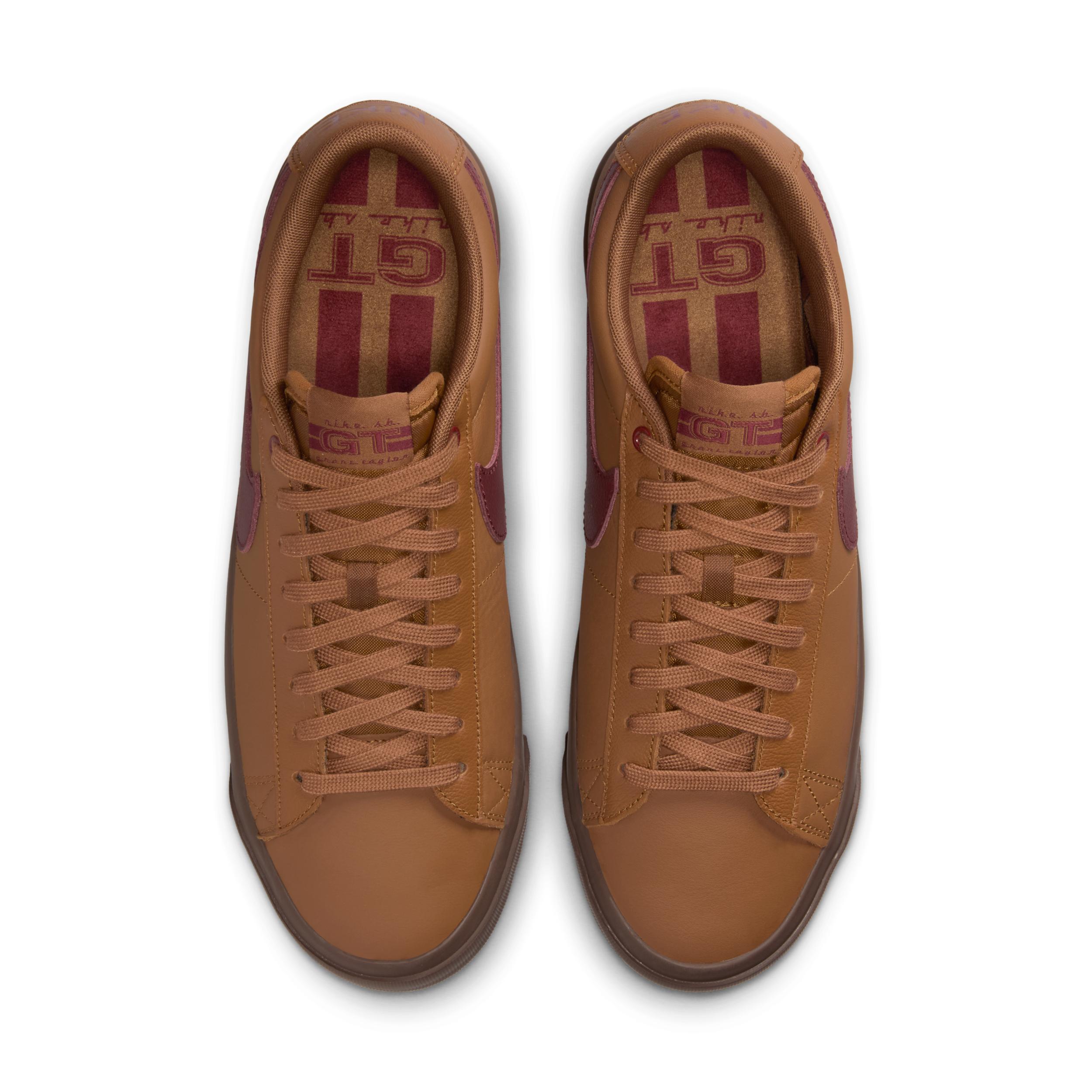 Men's Nike SB Blazer Low Pro GT Shoes Product Image