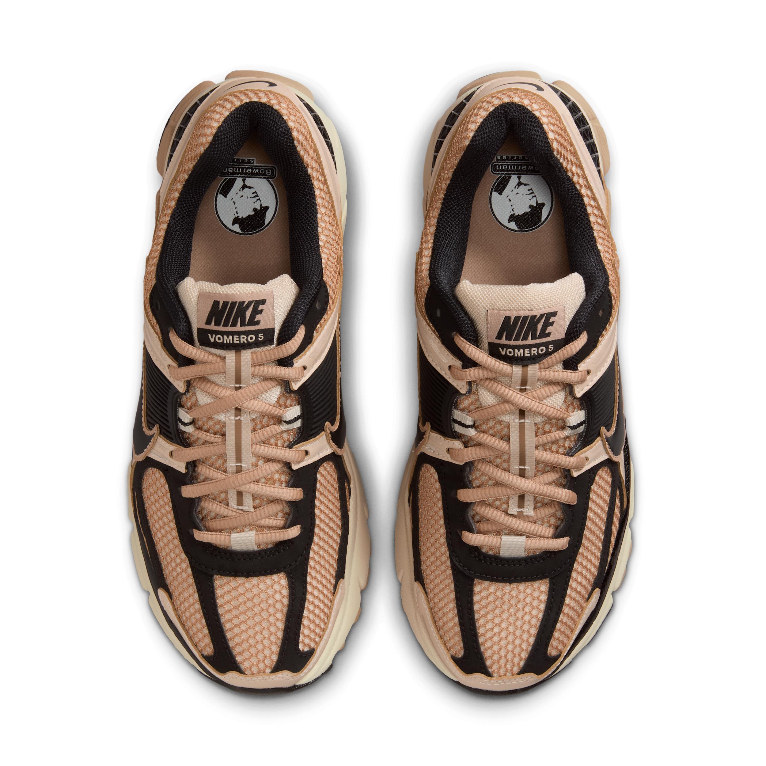 Nike Women's Zoom Vomero Shoes Product Image