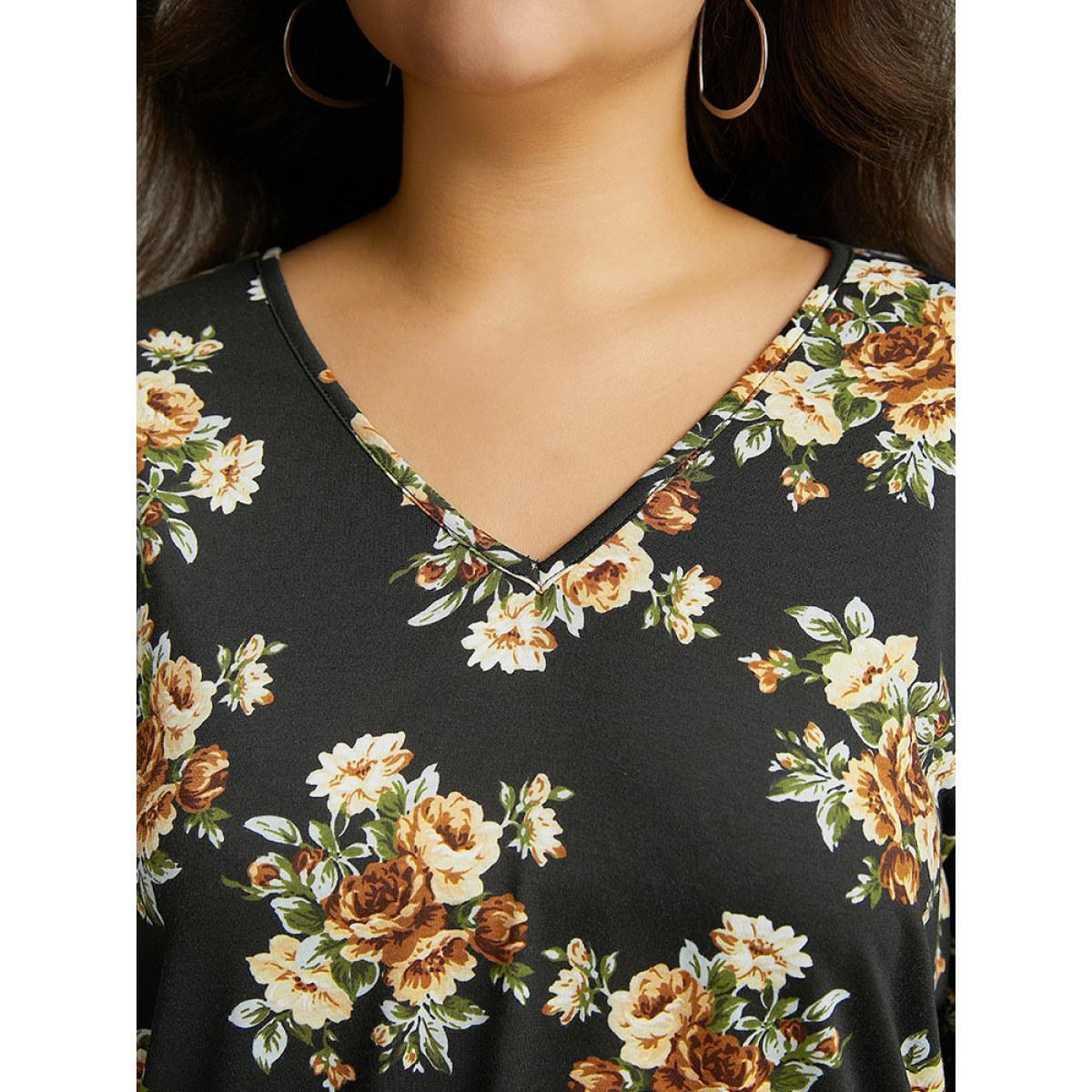 Plus Size Floral Print V Neck Ties Sleeve T-shirt Black Women Casual Cross straps Floral V-neck Dailywear T-shirts BloomChic 18-20/2X Product Image