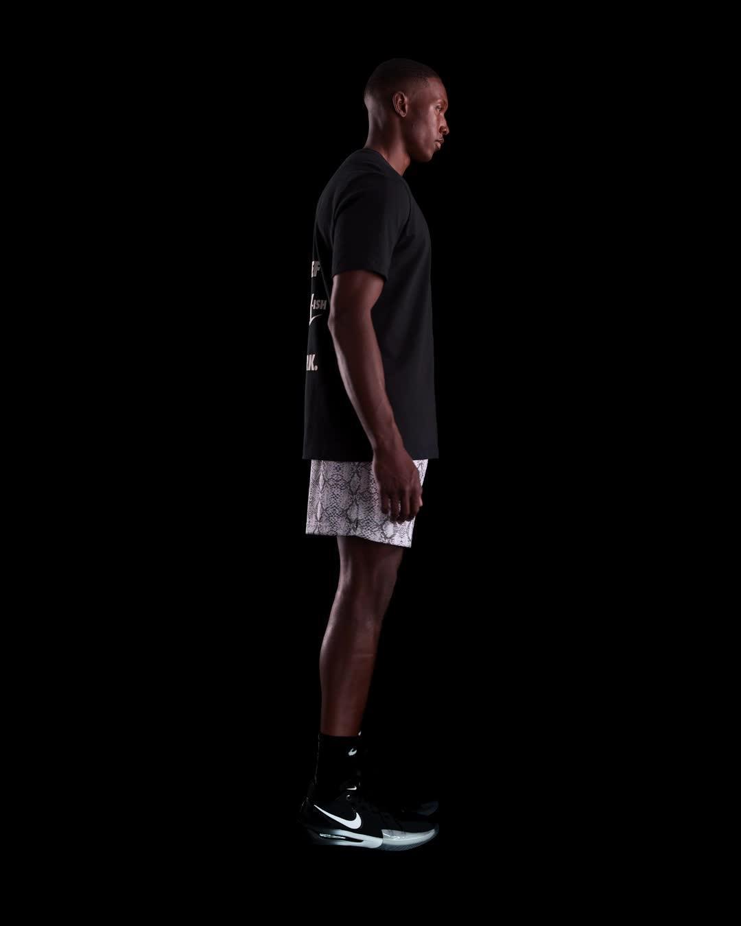 Giannis Men's T-Shirt Product Image