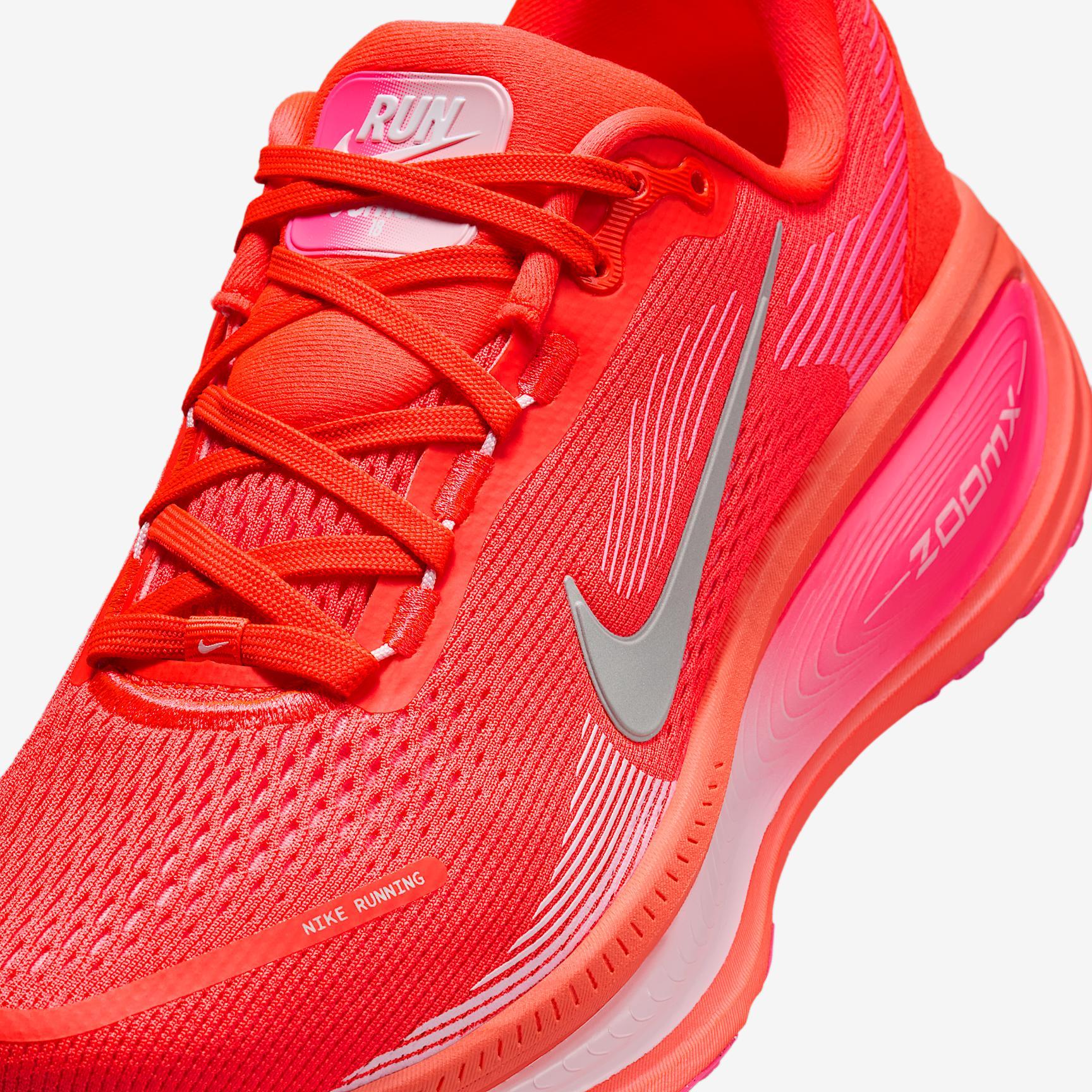 Nike Women's Vomero 18 Road Running Shoes Product Image
