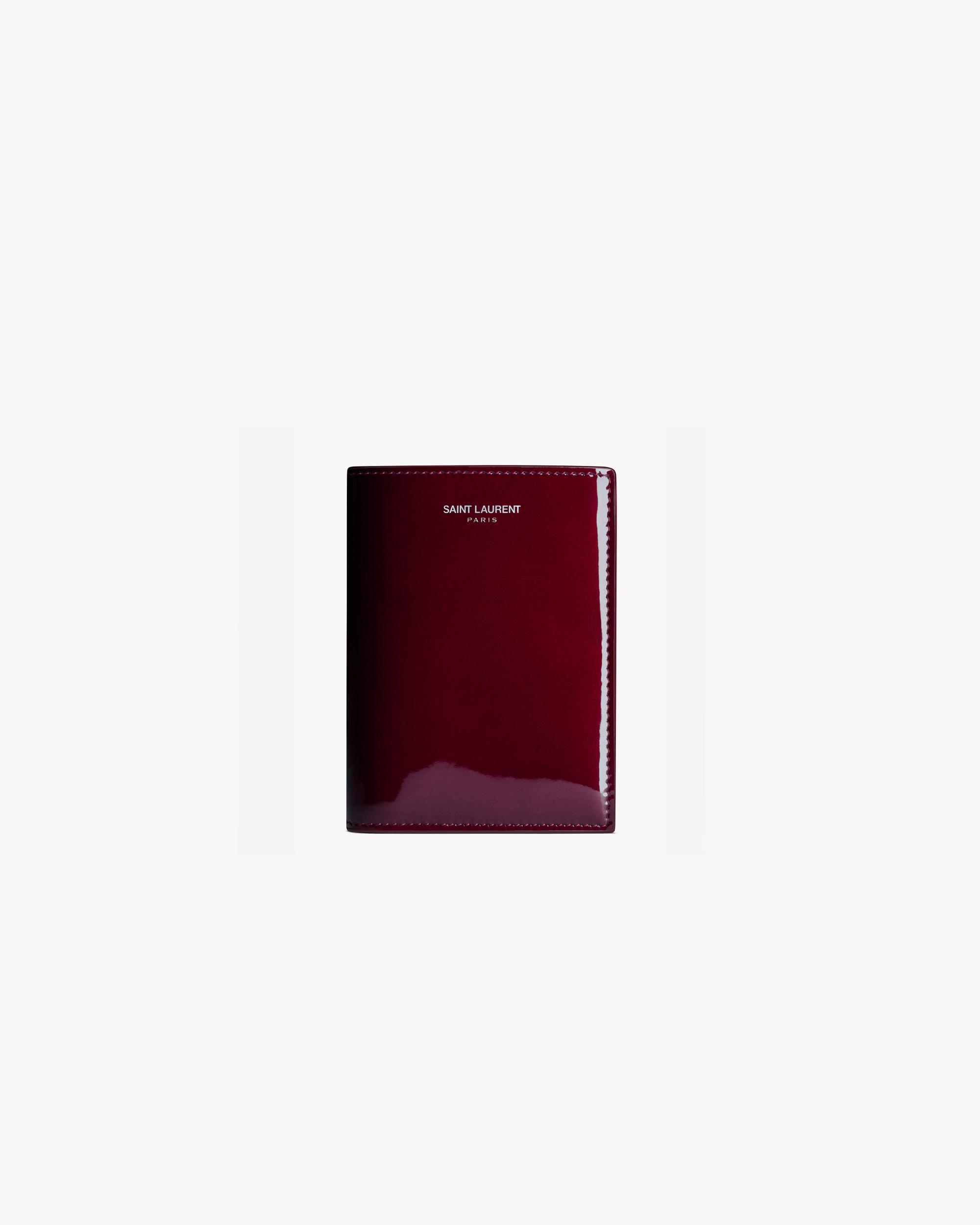 TINY CASSANDRE FRAGMENTS zip card case in grained leather Product Image