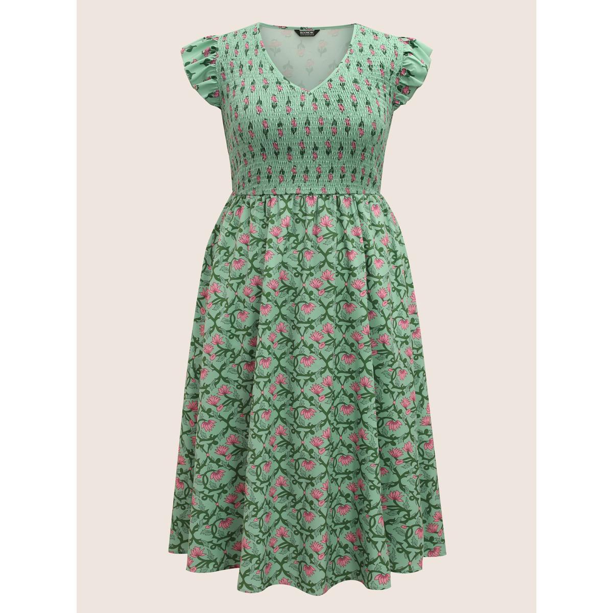 Plus Size Boho Print Shirred Ruffle Cap sleeve Dress Palemauve Women Resort Shirred V-neck Cap Sleeve Curvy BloomChic 14-16/1X Product Image