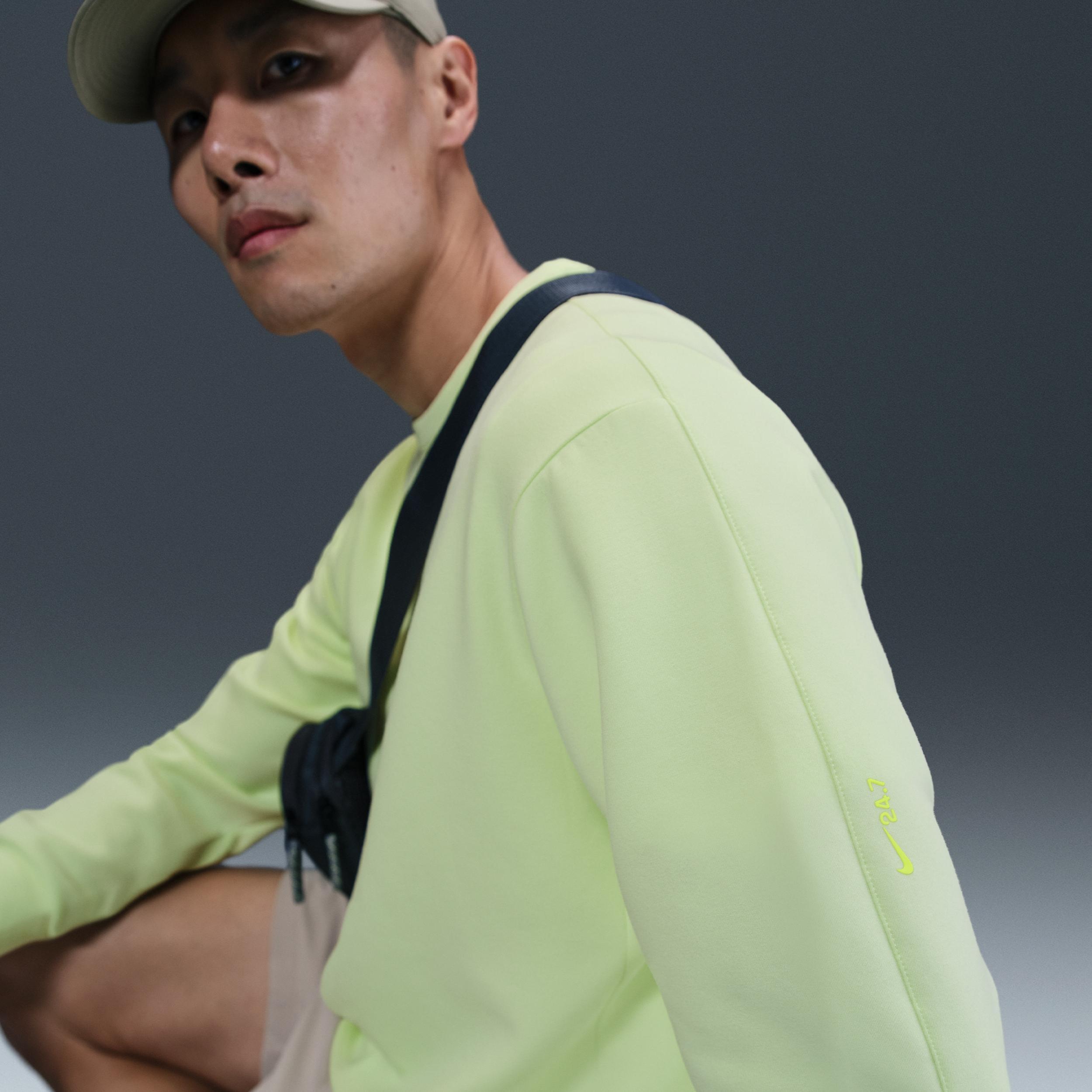 Nike Men's 24.7 ImpossiblySoft Dri-FIT Crew Product Image